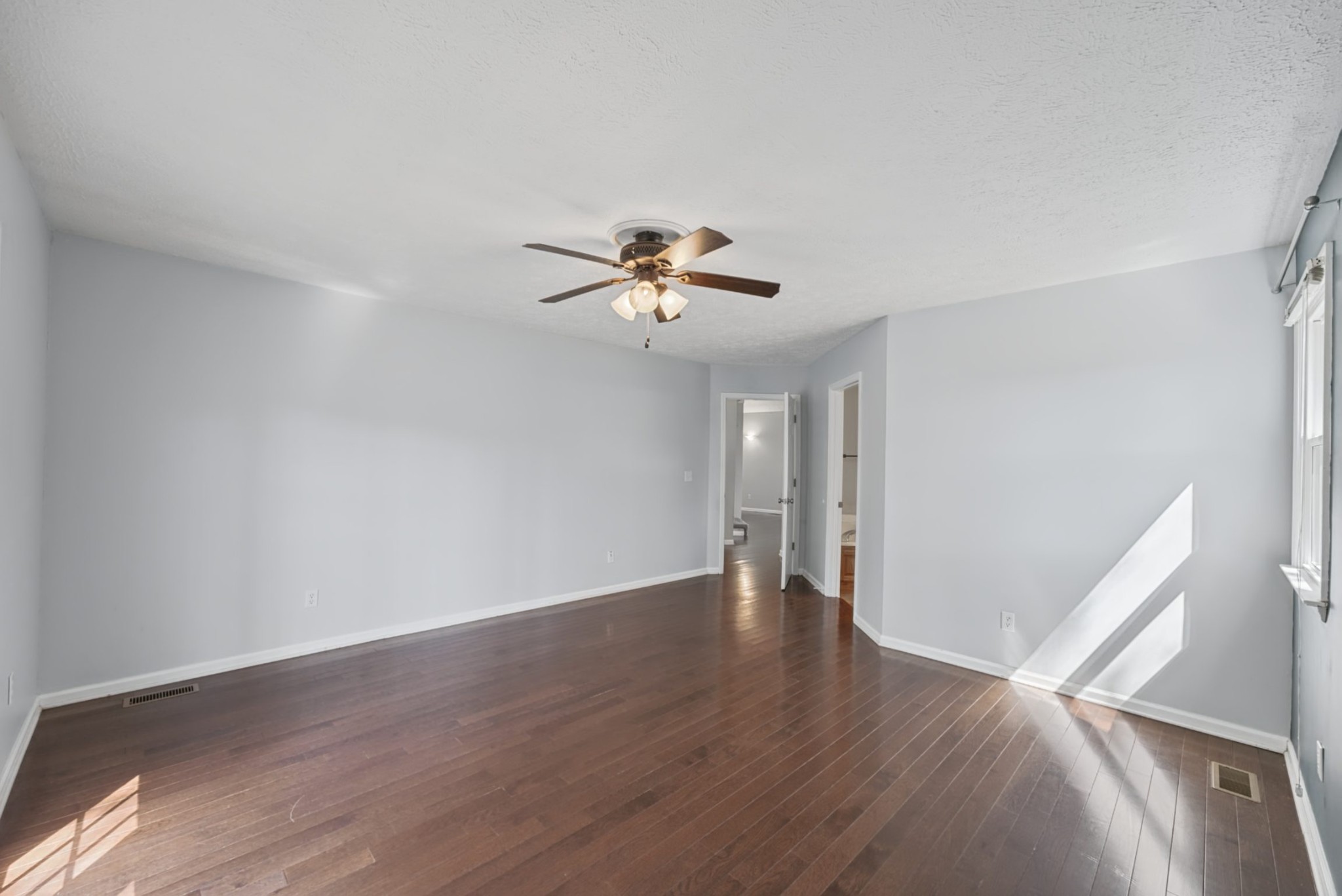 180 Bankshire Rd Property Photo 18