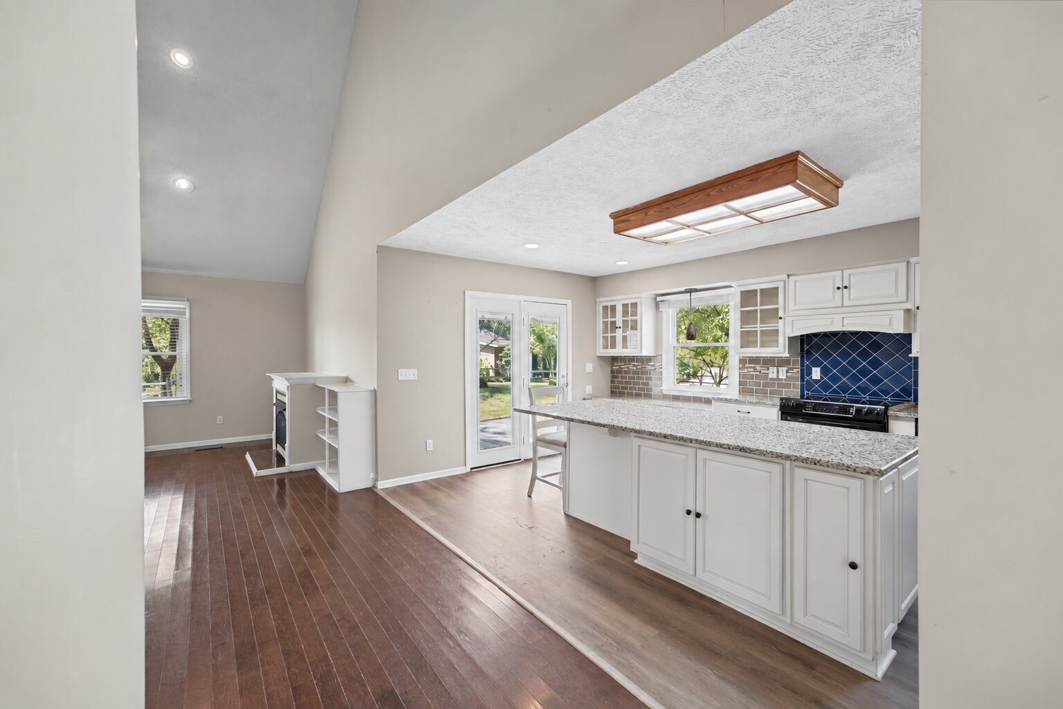 180 Bankshire Rd Property Photo 23