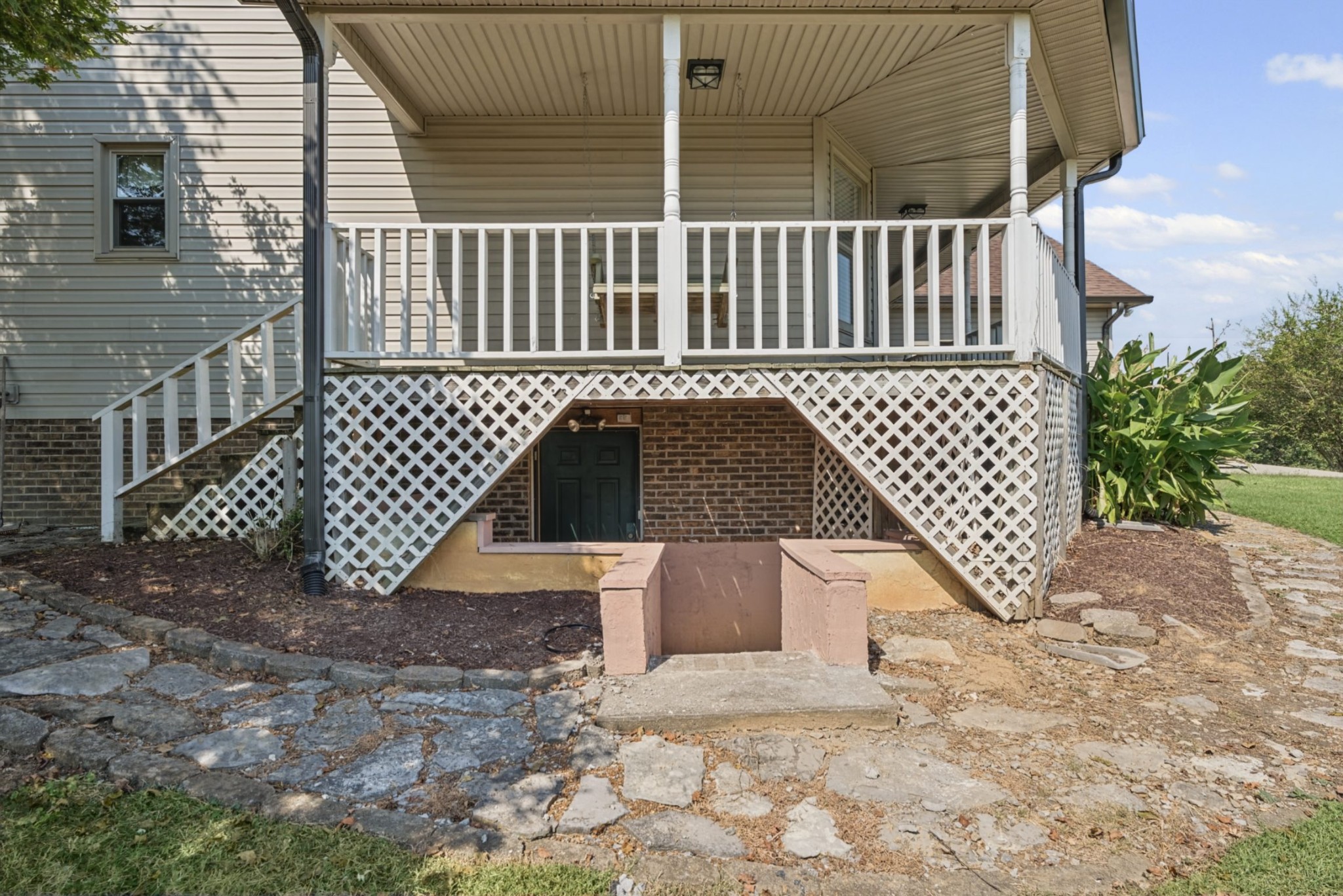 180 Bankshire Rd Property Photo 45