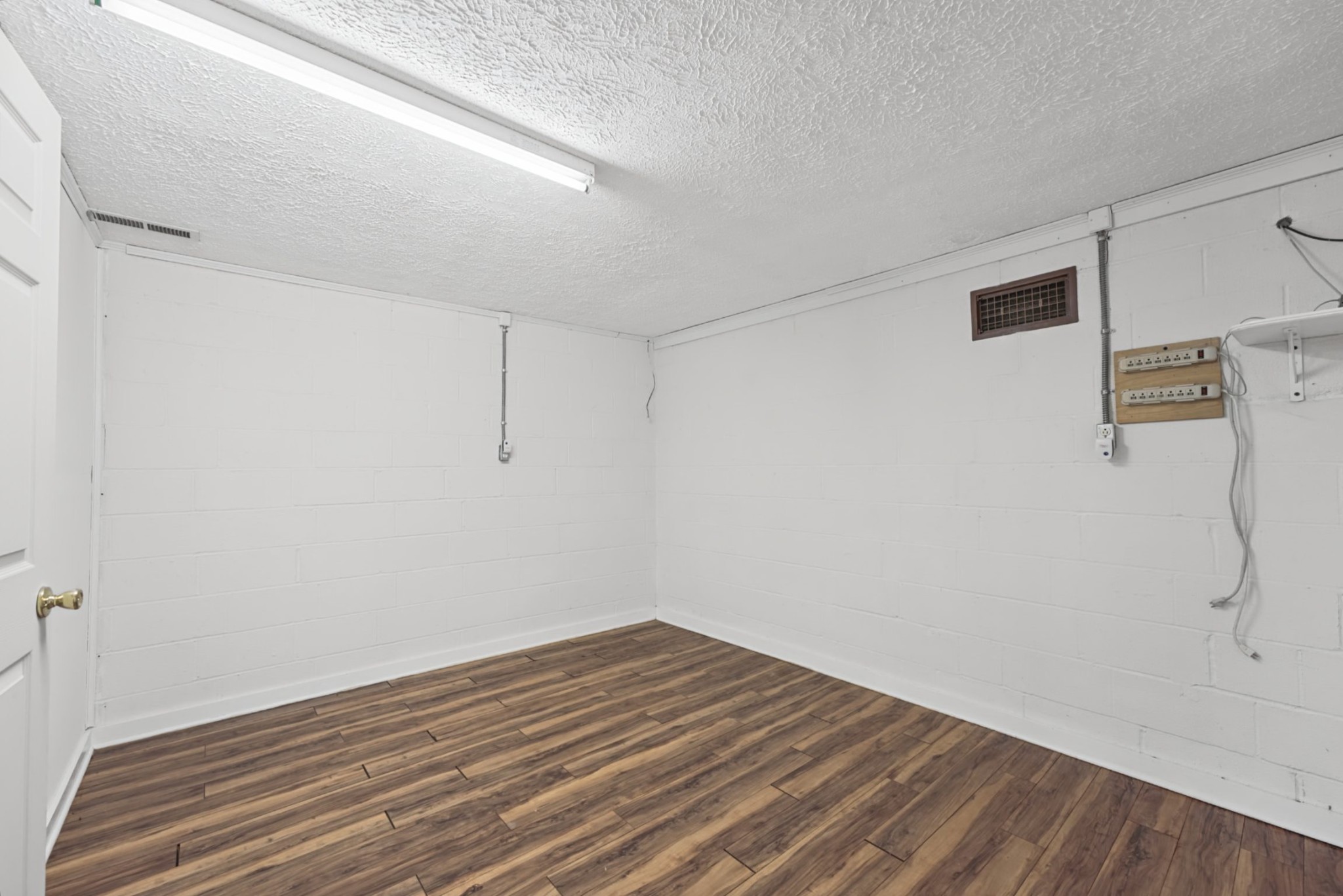 180 Bankshire Rd Property Photo 49
