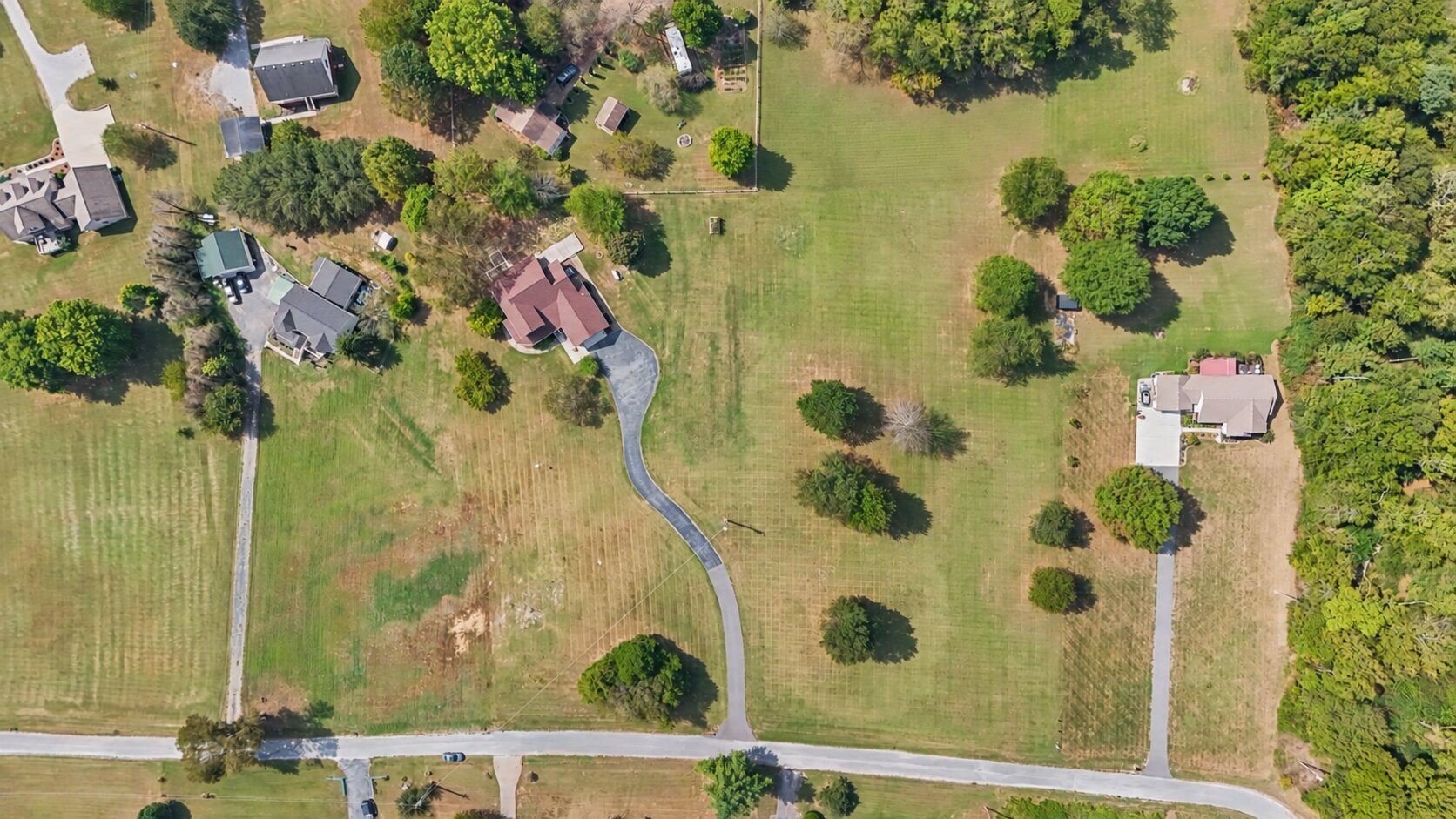 180 Bankshire Rd Property Photo 54
