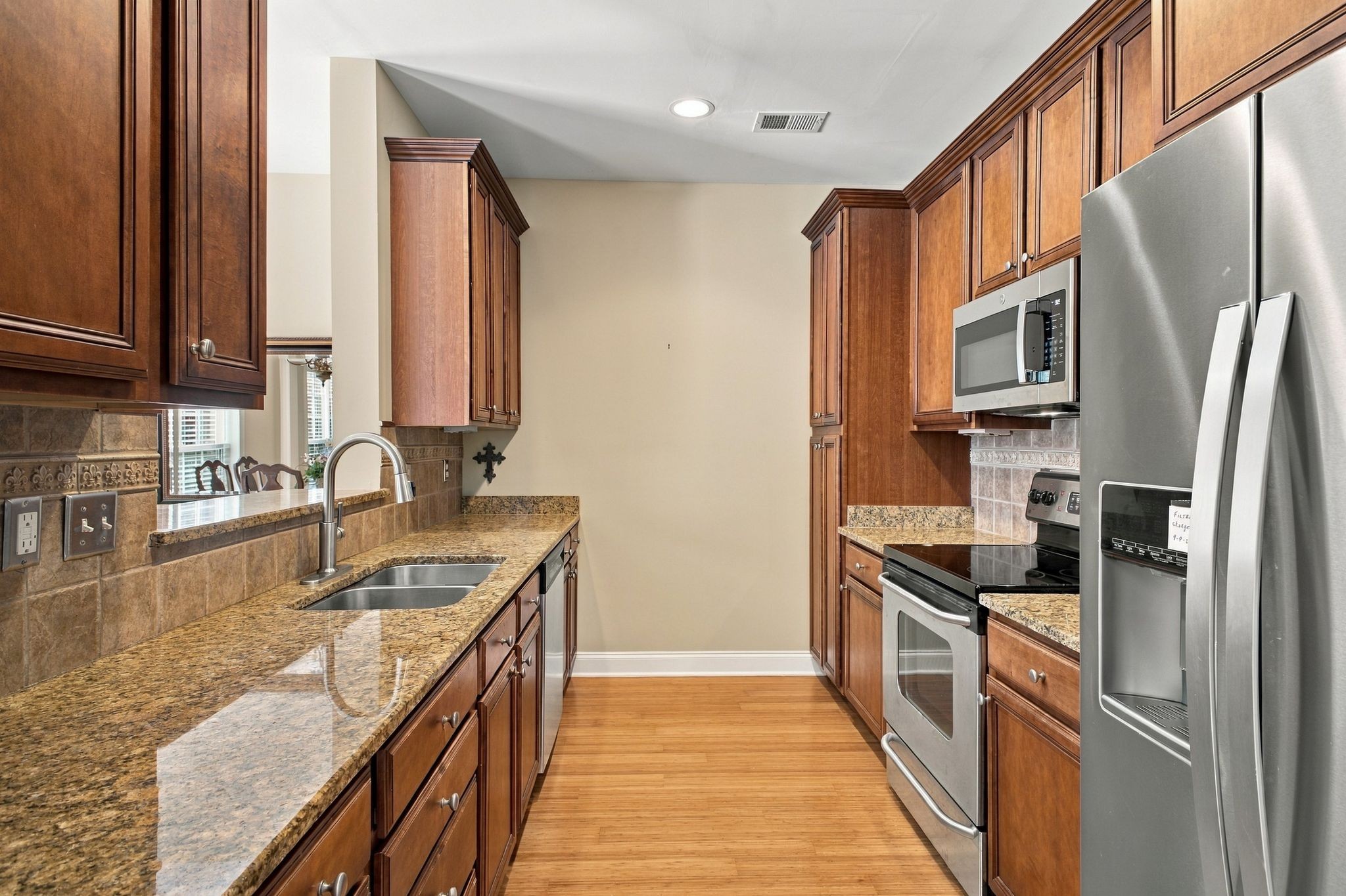 155 Ormesby Pl Property Photo 15