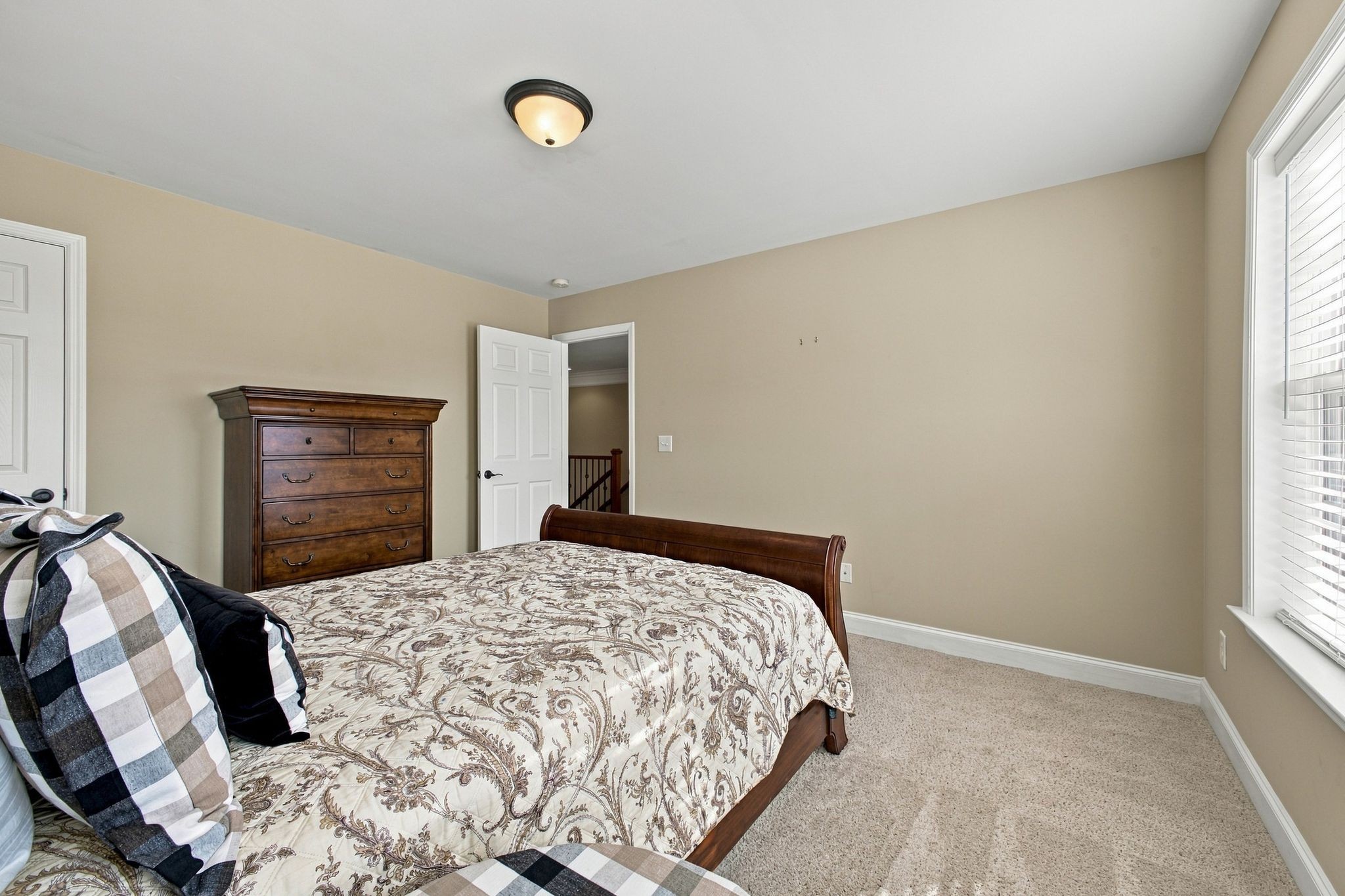 155 Ormesby Pl Property Photo 26