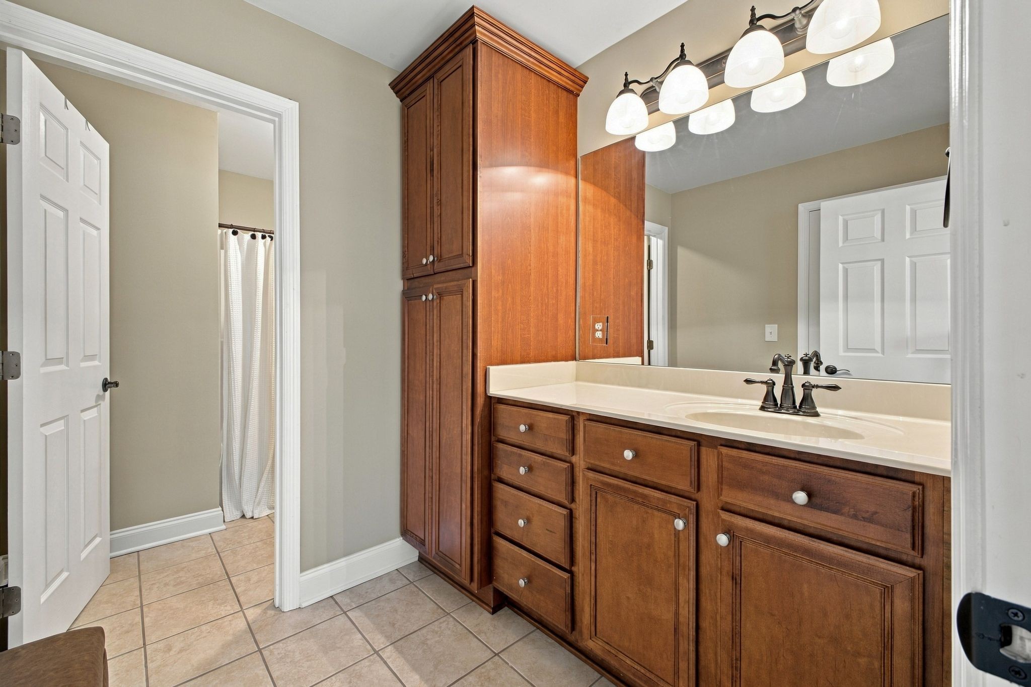 155 Ormesby Pl Property Photo 29