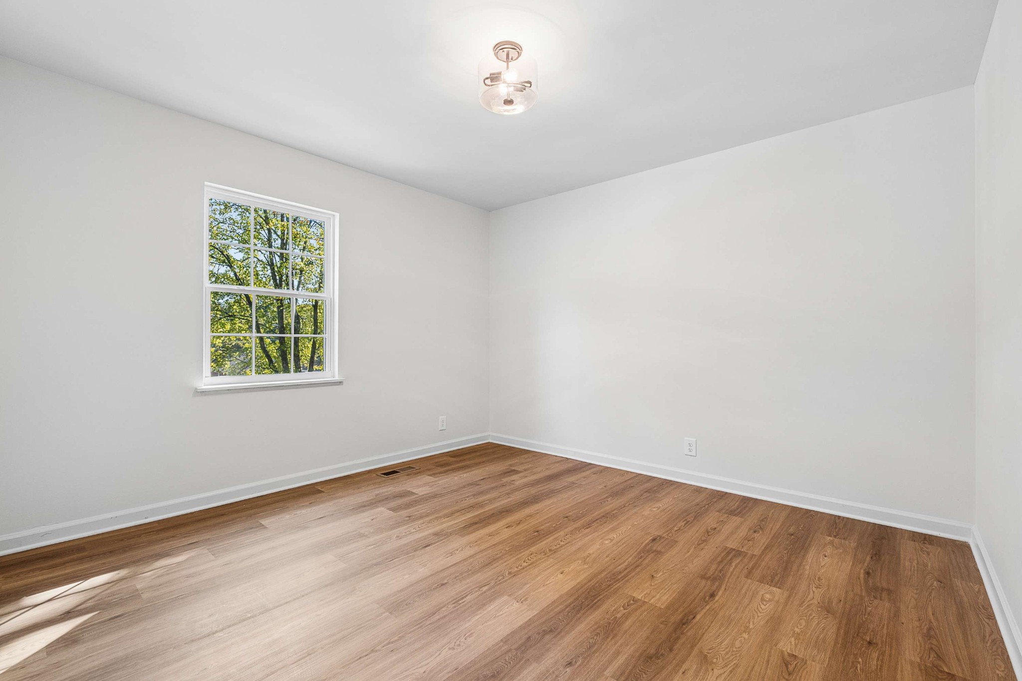 101 Robert Yoest Dr Property Photo 22
