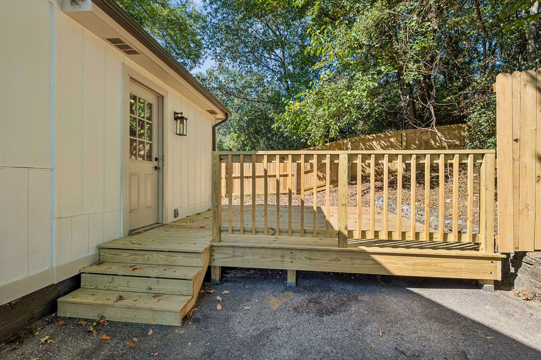 101 Robert Yoest Dr Property Photo 24