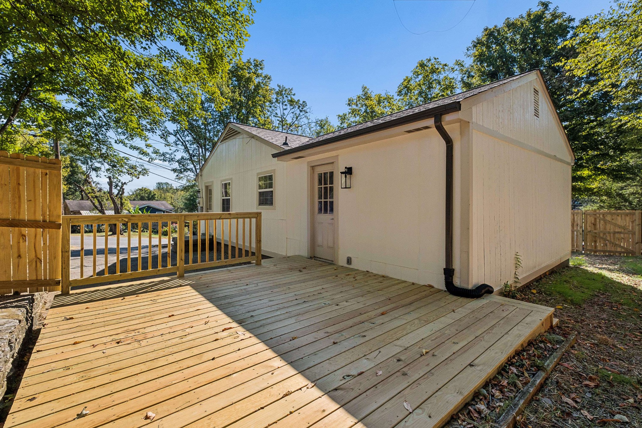 101 Robert Yoest Dr Property Photo 25