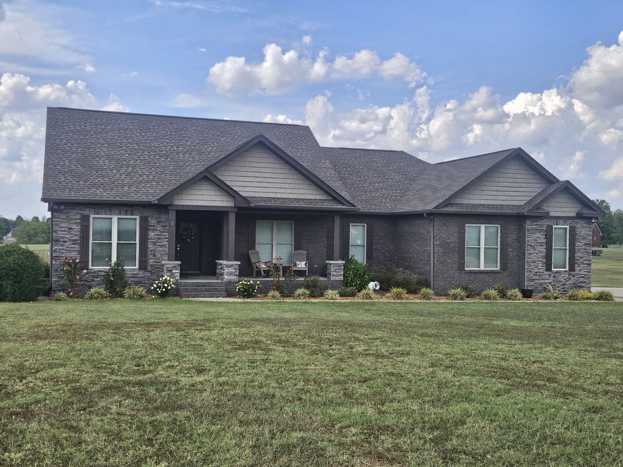 176 Arlis Gene Cir Property Photo 1