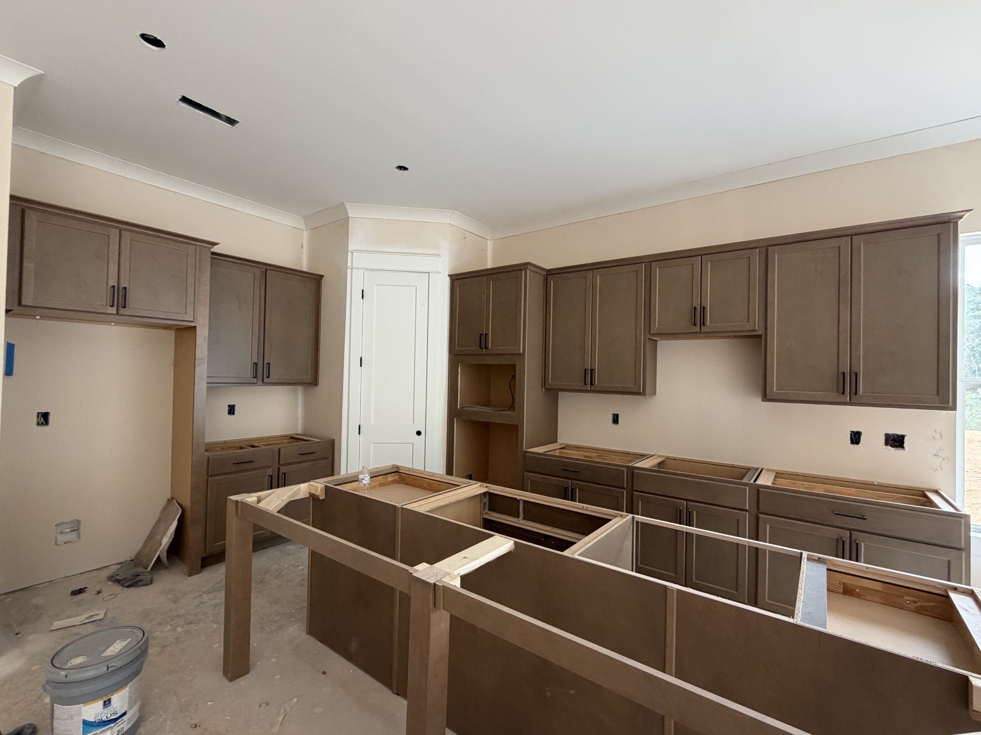 7263 Richvale Drive Property Photo 4
