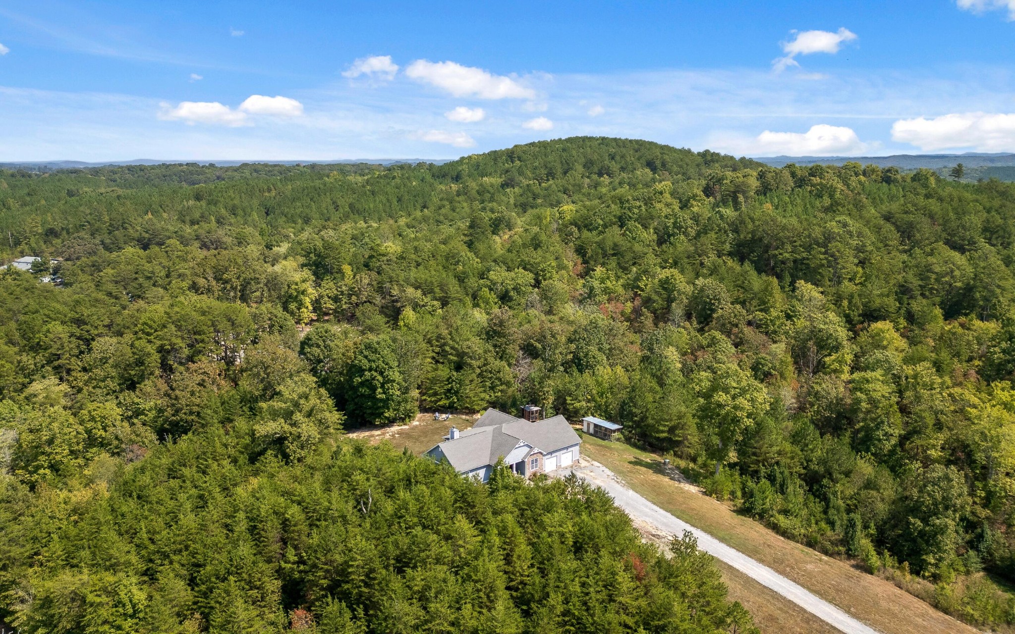 15806 May Road Property Photo 1