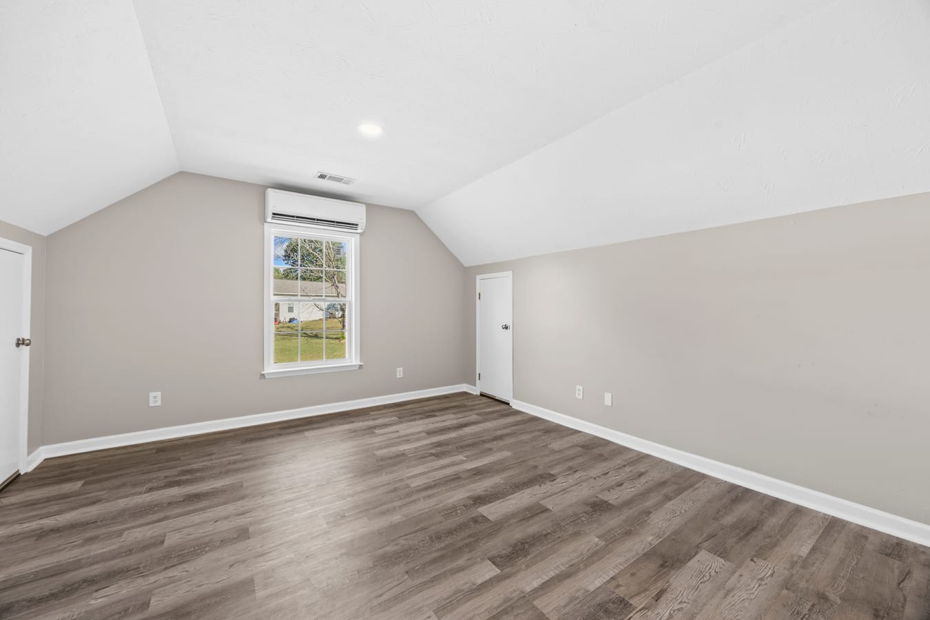 3600 Artesian Way Property Photo 31