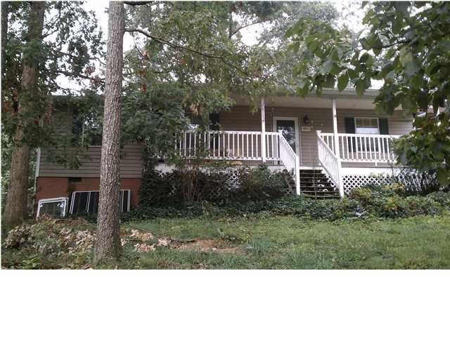 2815 Pine Dr, Se Property Photo 1