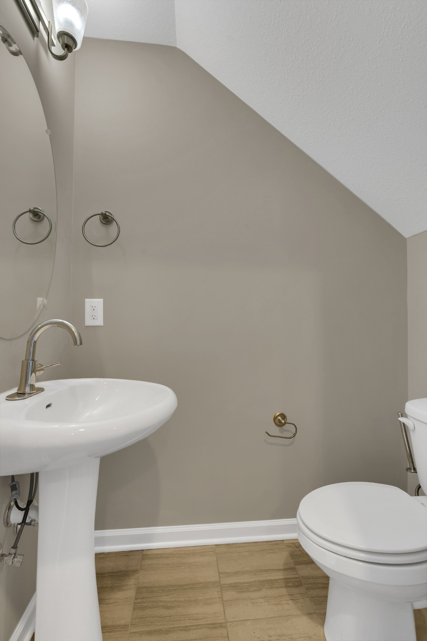 3526 Learning Ln Property Photo 10