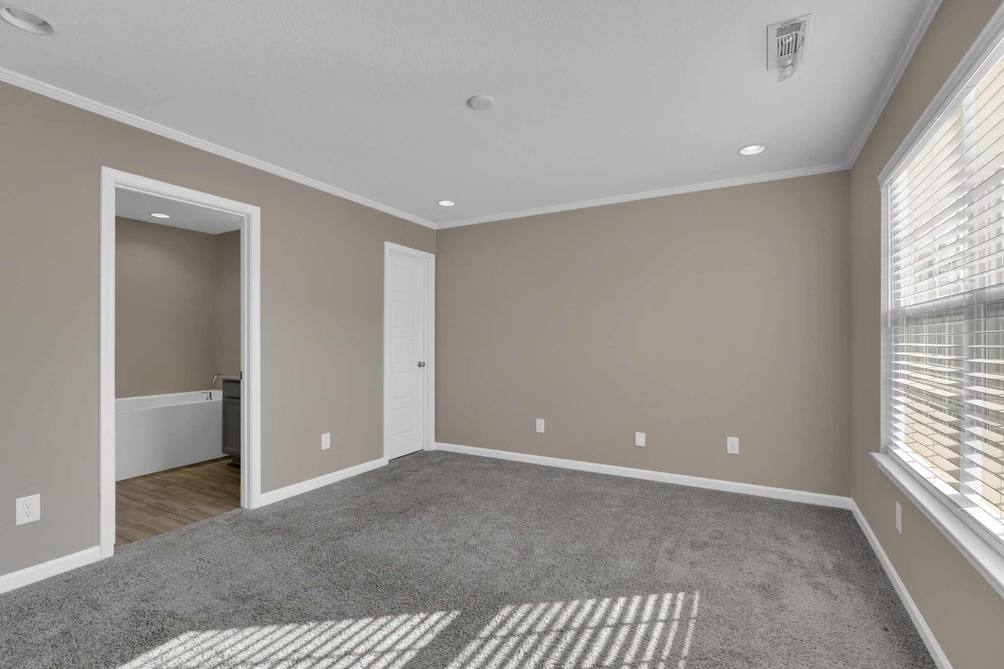 3526 Learning Ln Property Photo 16