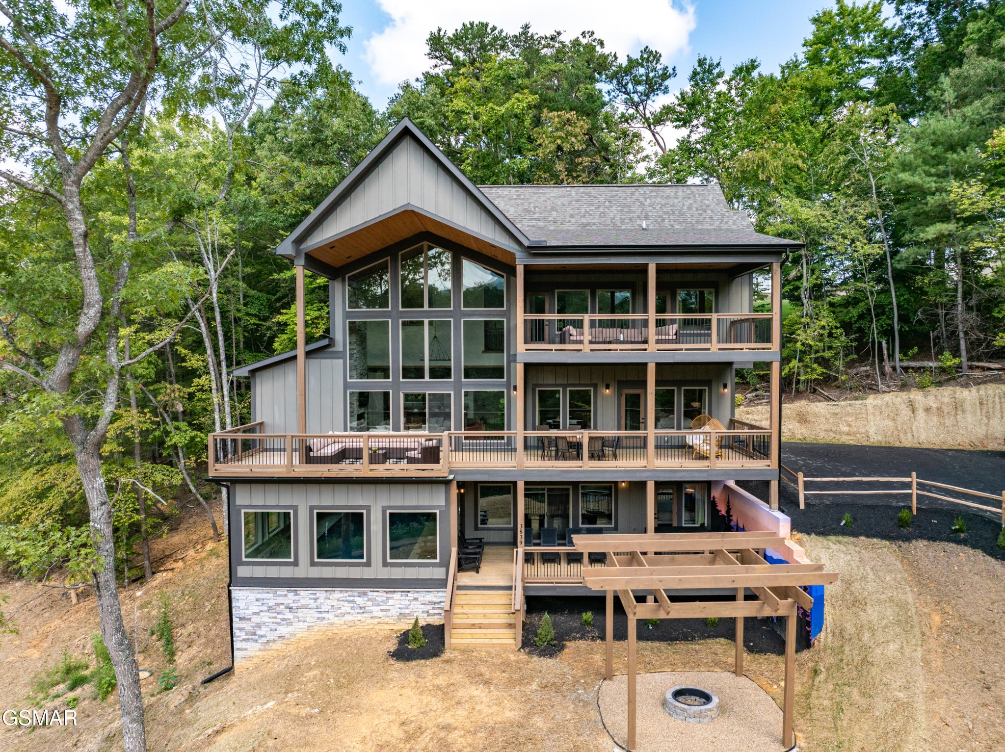 3839 Revetta Circle