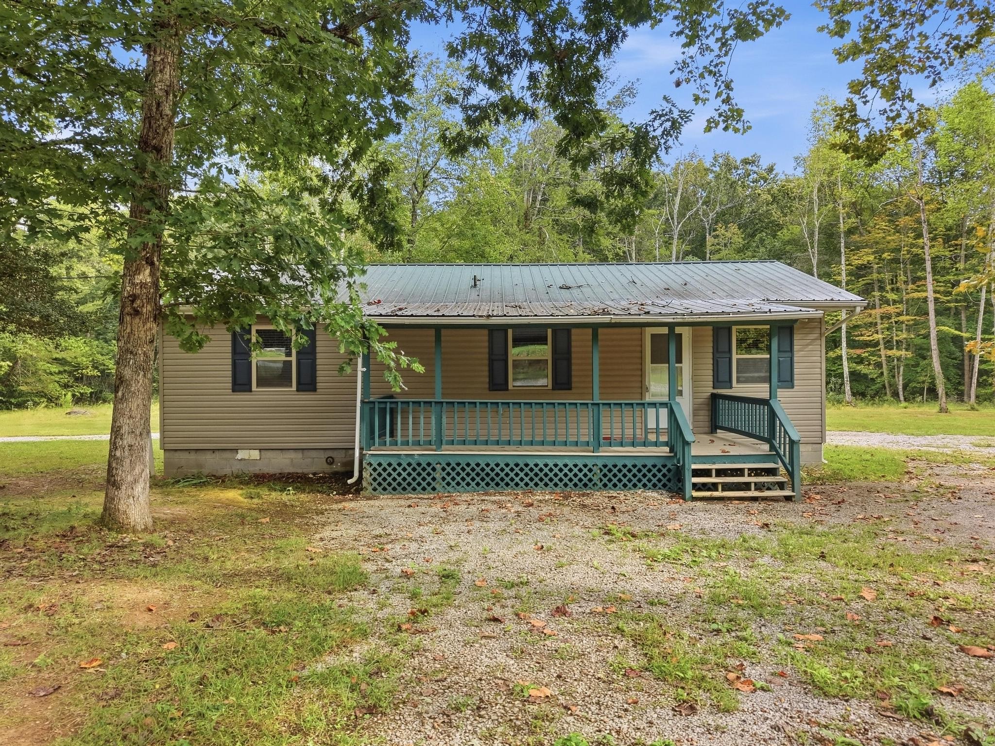 12253 Highway 127, S Property Photo 1