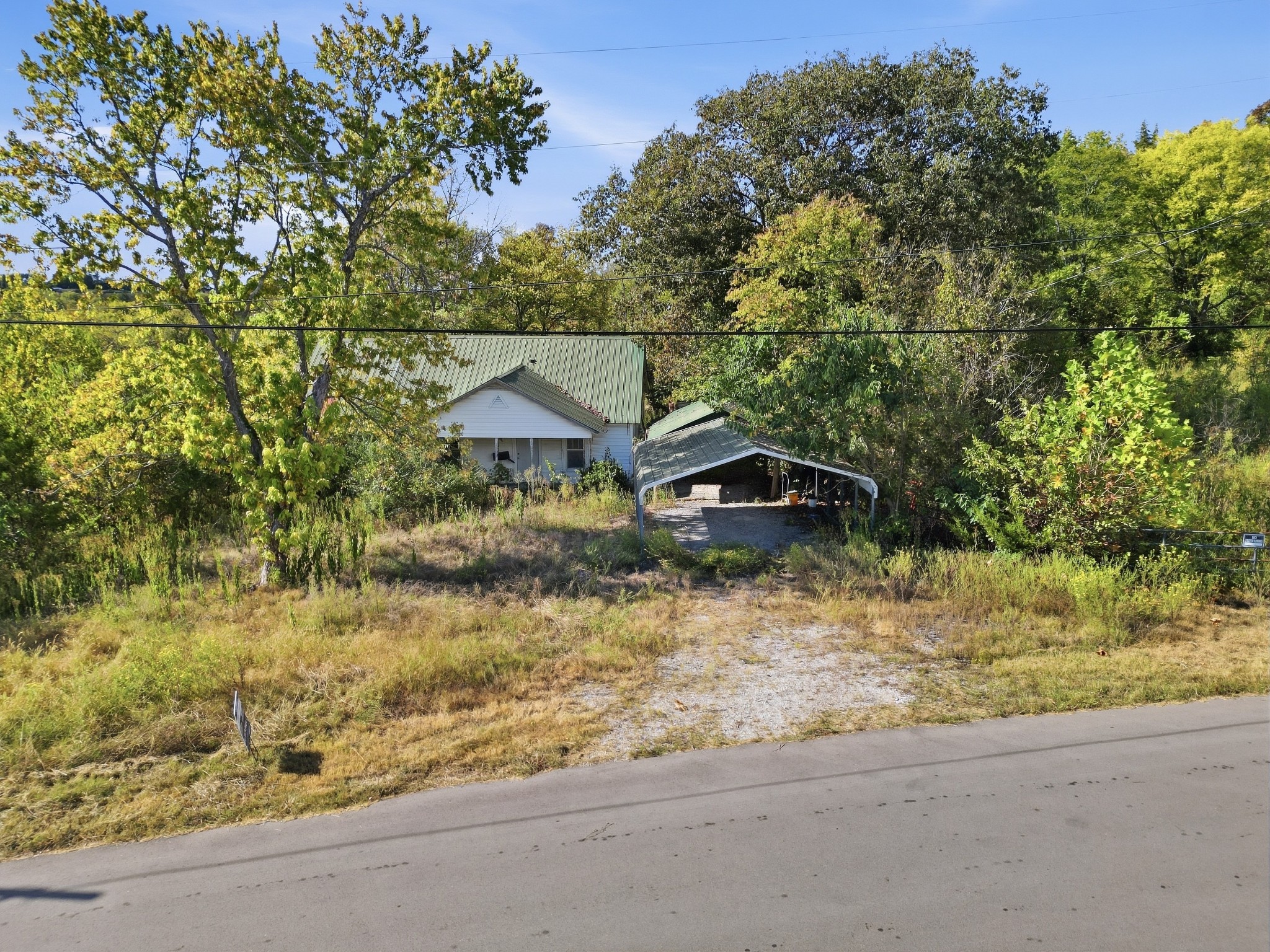 1570 Holmes Gap Rd Property Photo 1