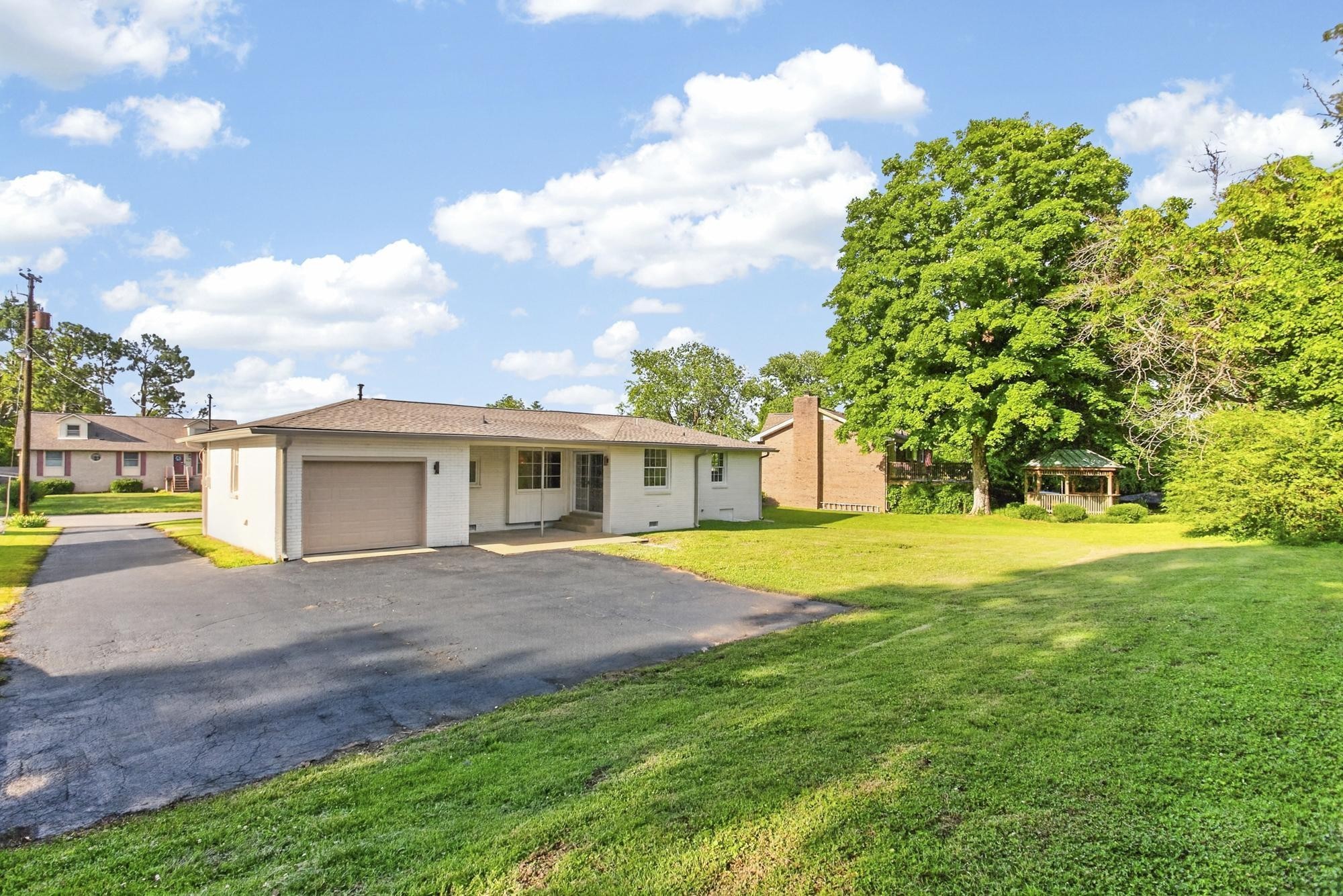 644 Topeka Dr Property Photo 40