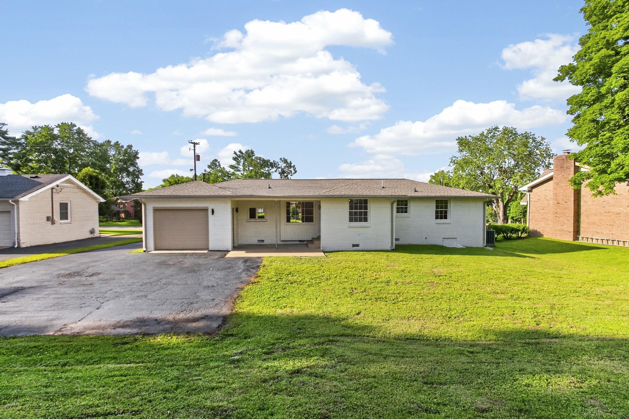 644 Topeka Dr Property Photo 41
