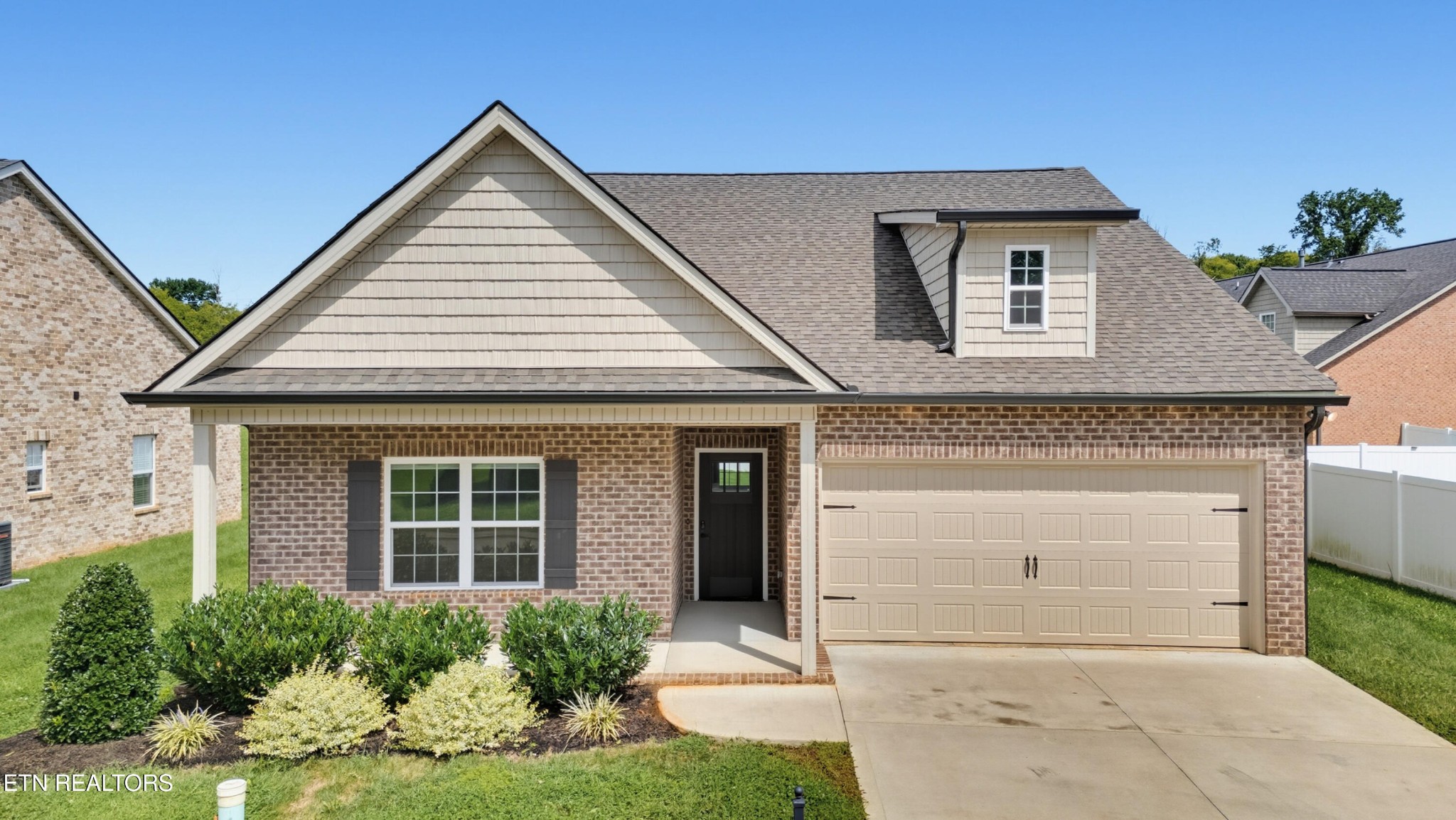 144 Van Gilder Way Property Photo 1
