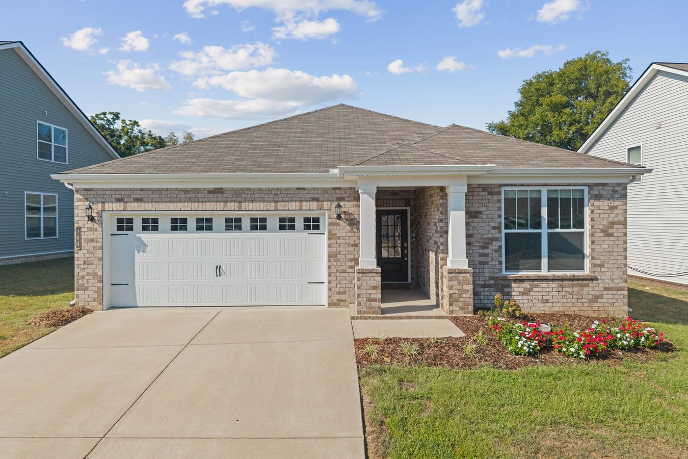 104 Southwind Run Property Photo 2