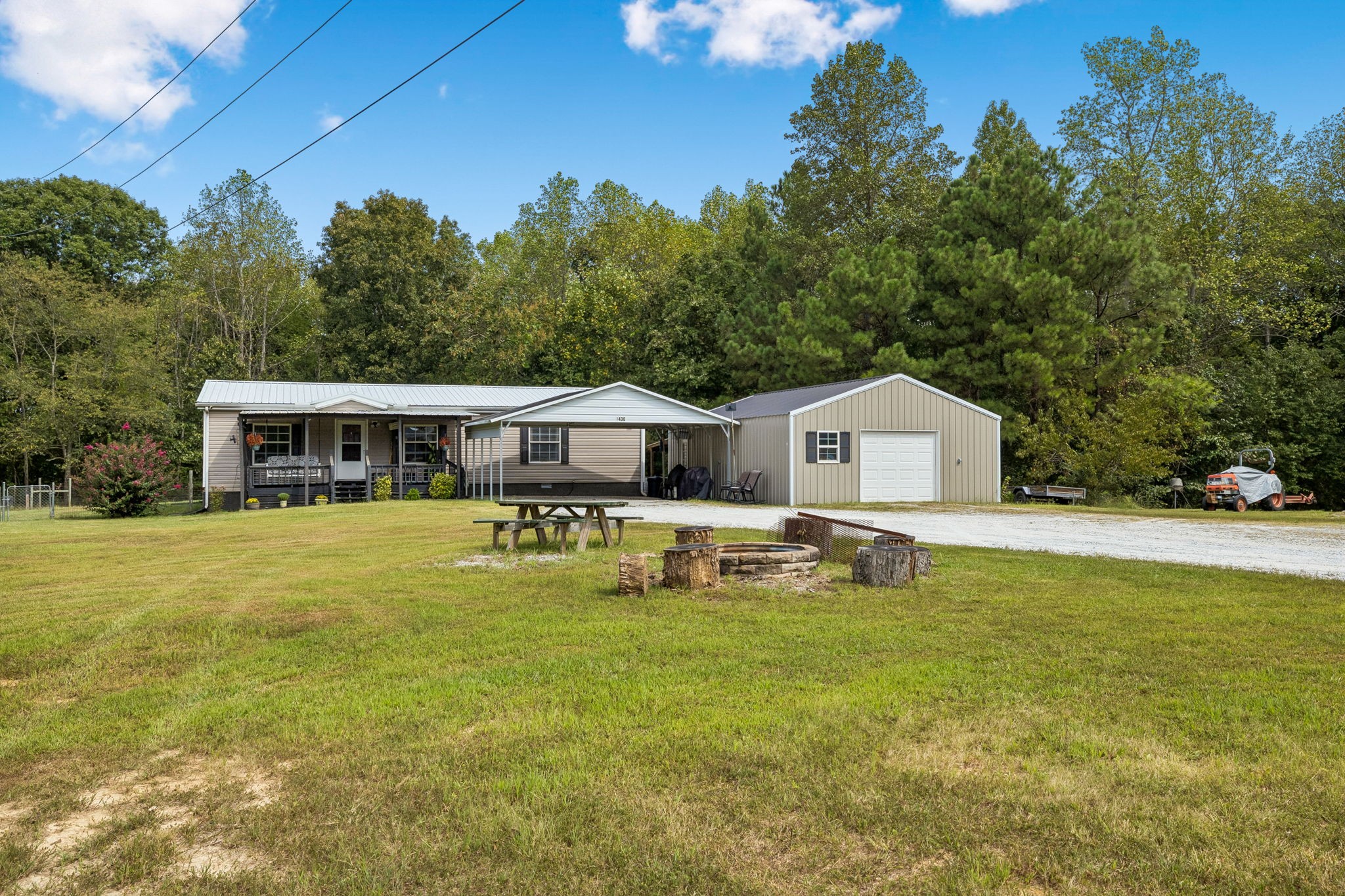 2430 Old Natchez Trace Trl Property Photo 6