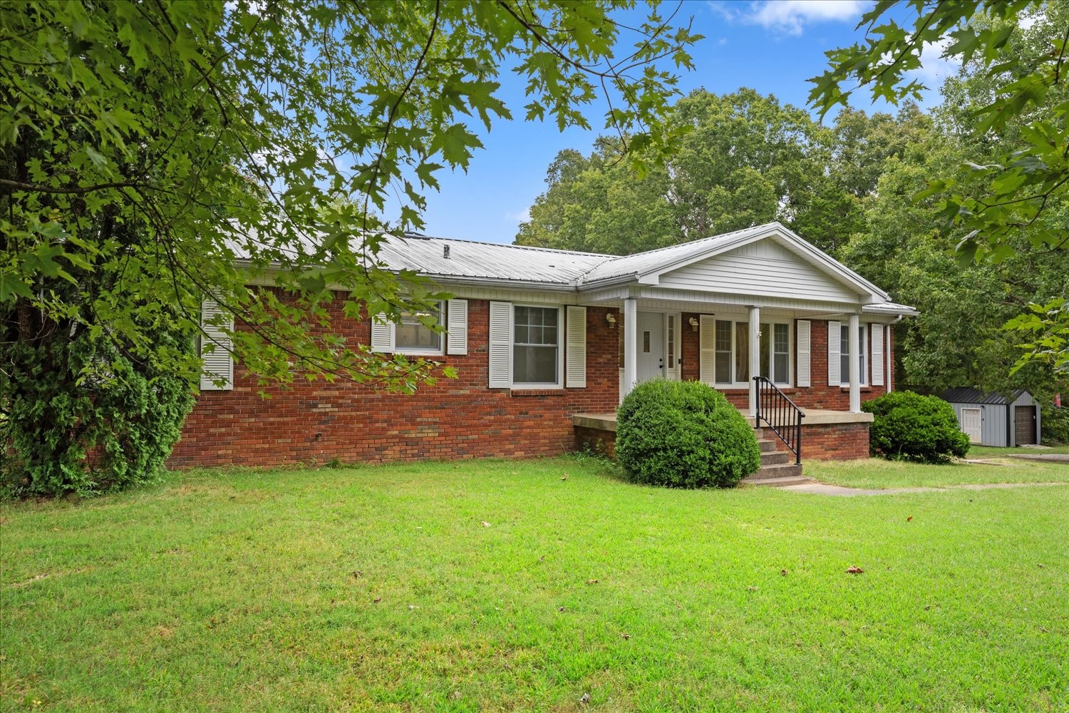 1125 Timber Ridge Road Property Photo 1