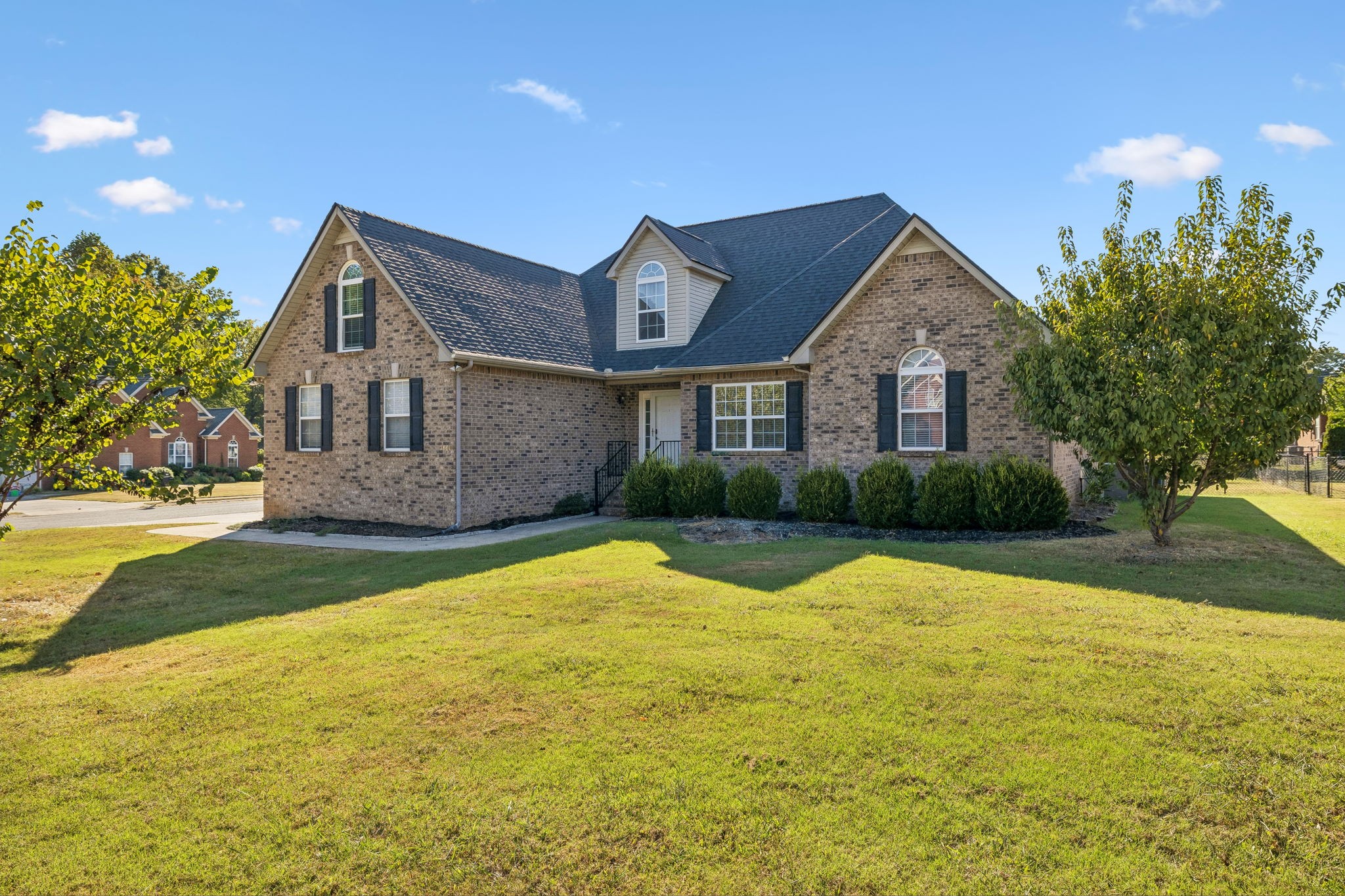 7001 Vineyard Ln Property Photo 1