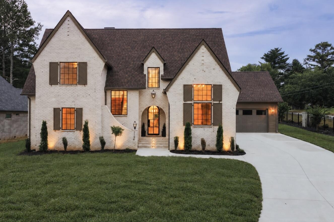 3106 Creekwood Trail, NW Property Photo 1