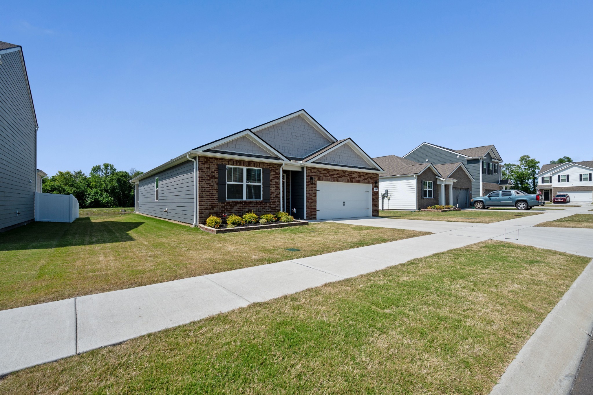 1504 Dove Dr Property Photo 4