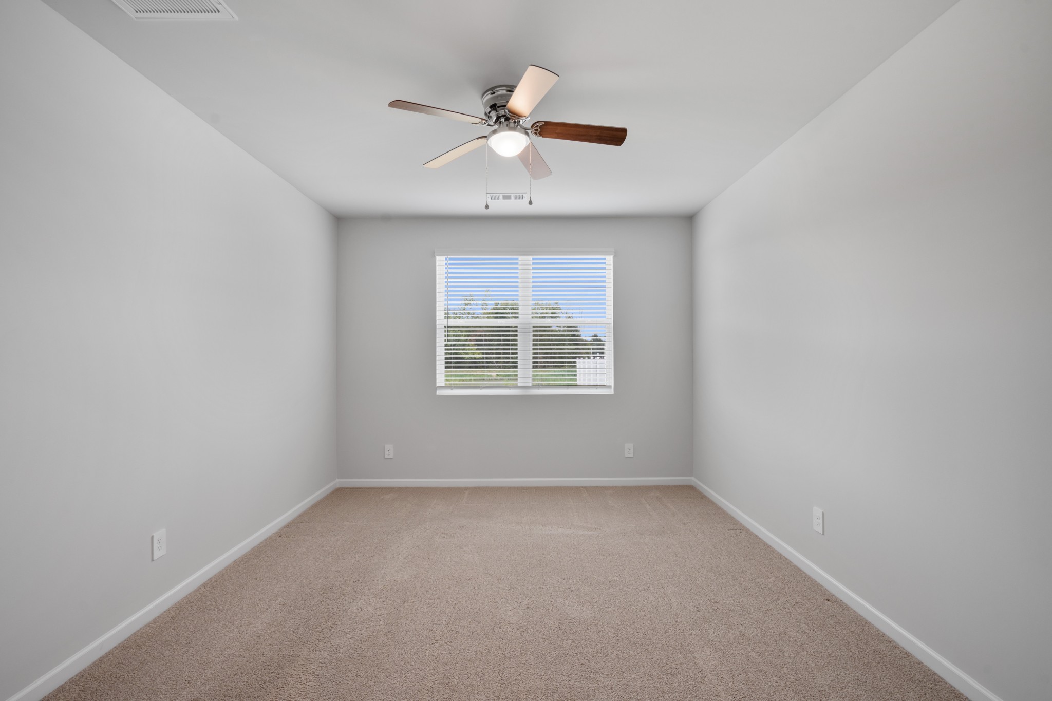 1504 Dove Dr Property Photo 32