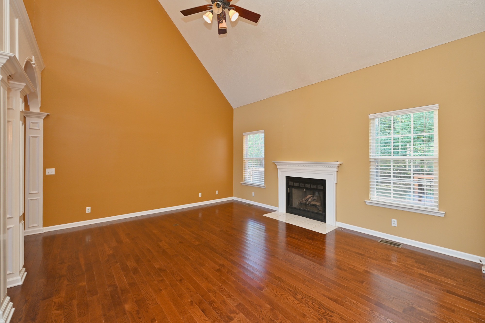 104 Crete Ct Property Photo 7