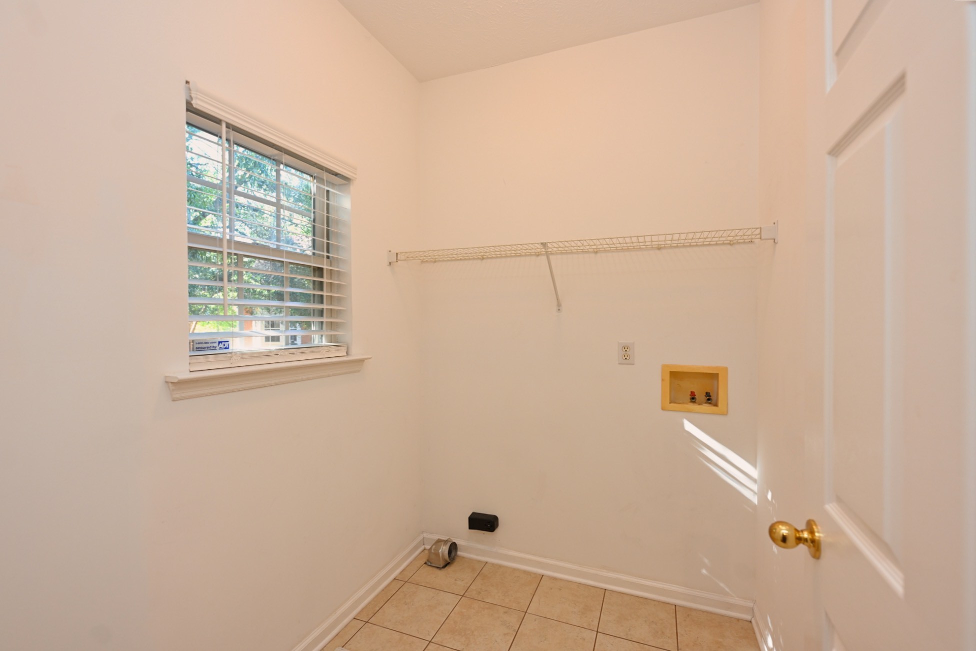 104 Crete Ct Property Photo 17