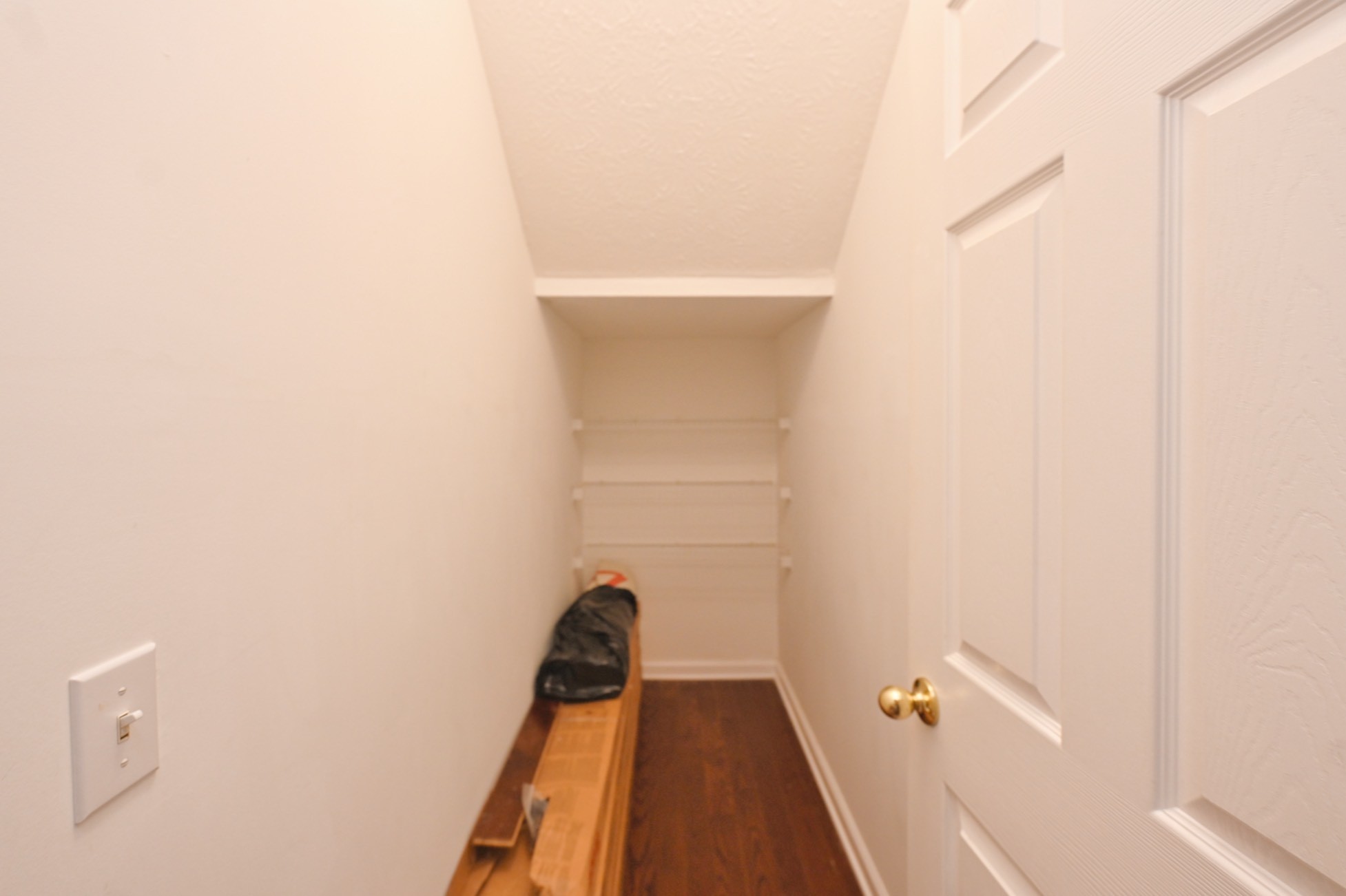 104 Crete Ct Property Photo 23