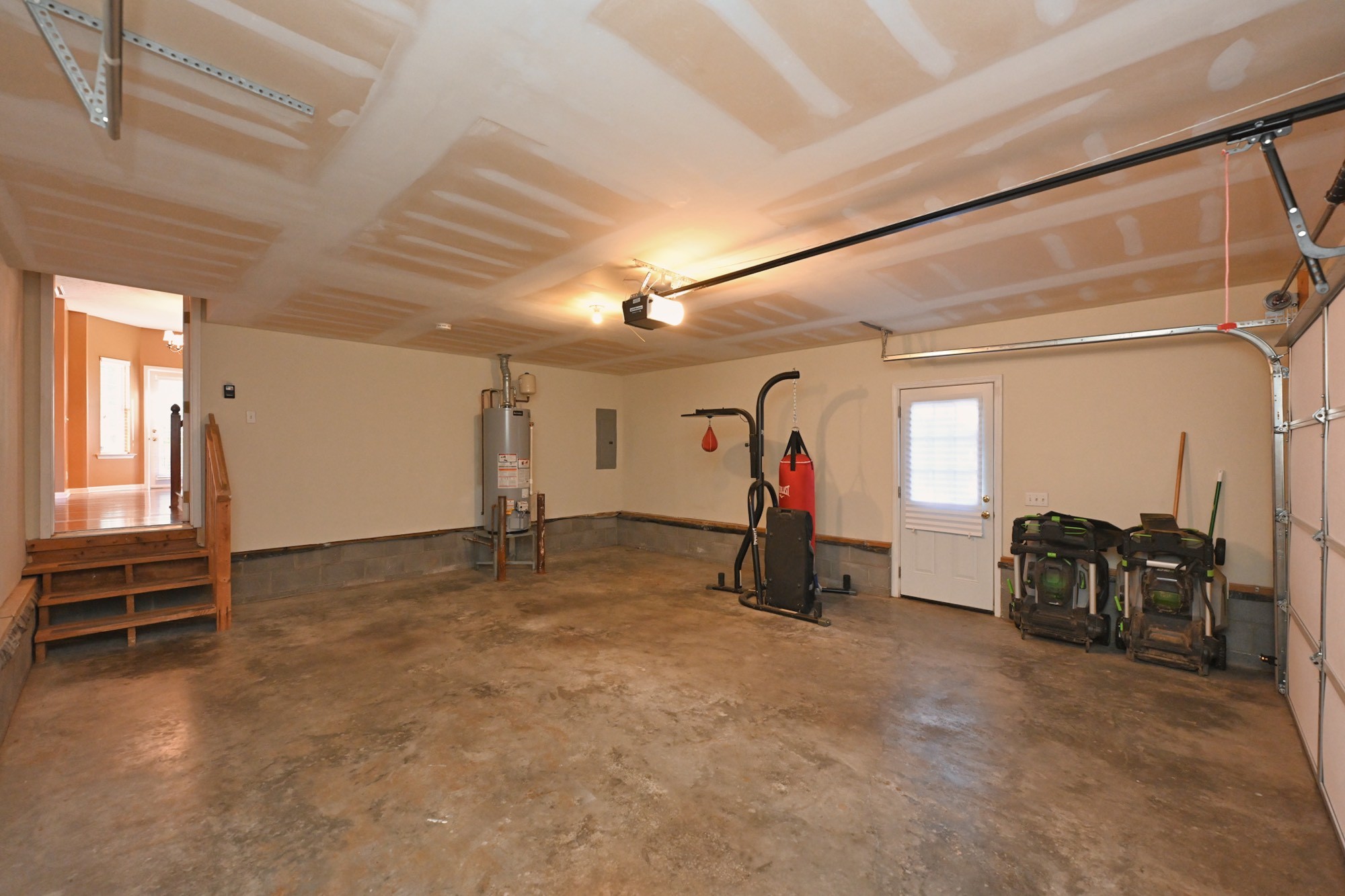 104 Crete Ct Property Photo 25
