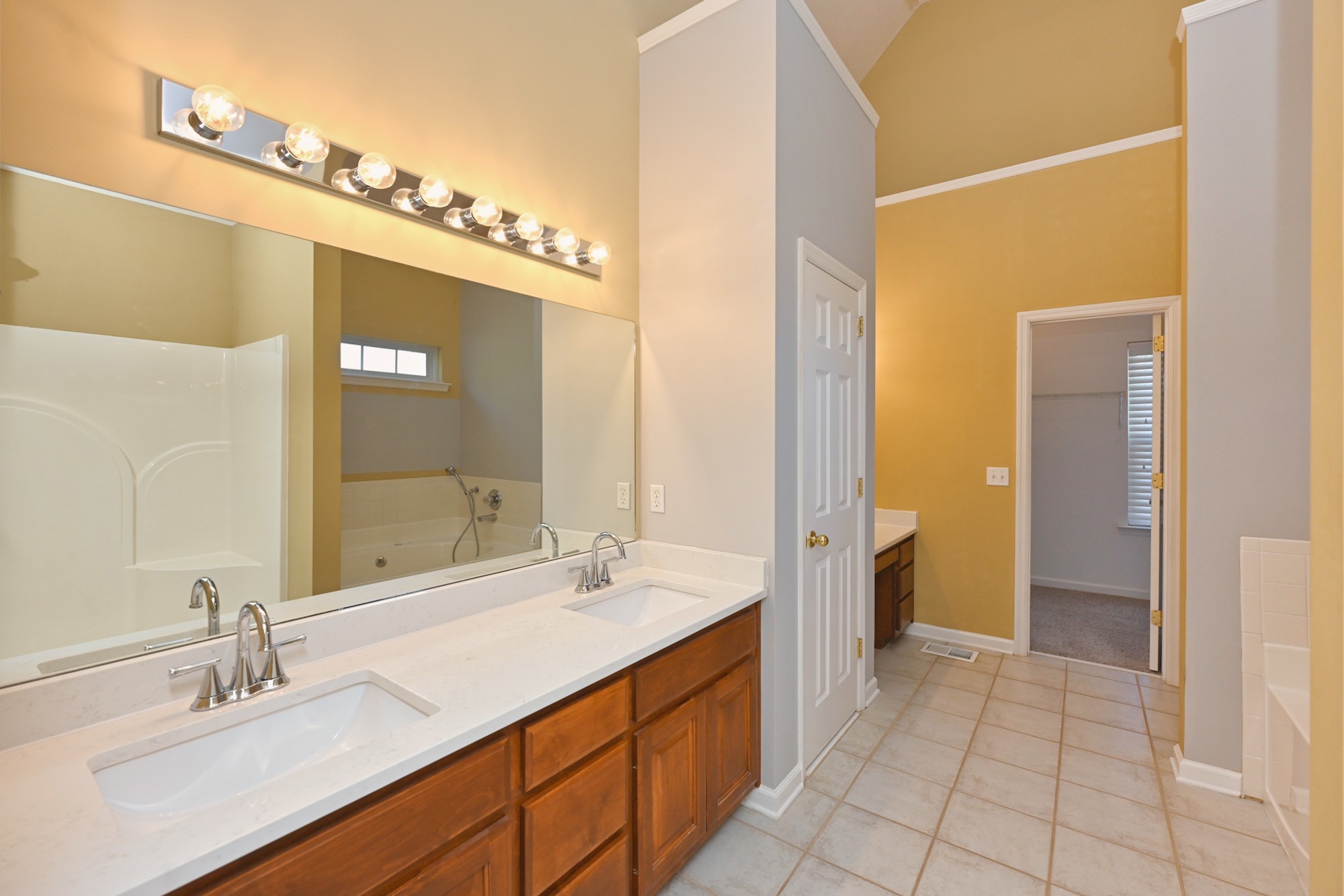 104 Crete Ct Property Photo 29