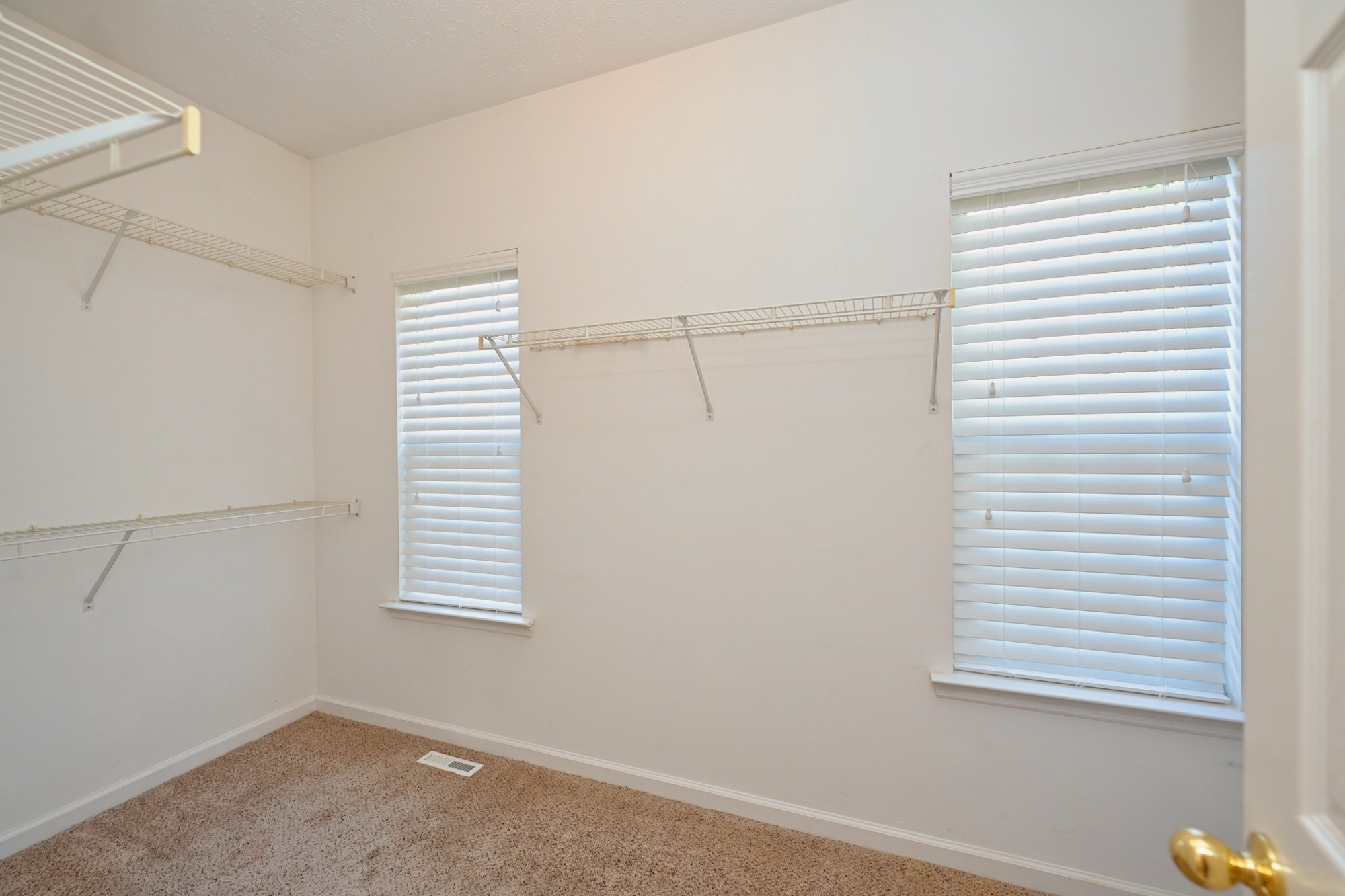 104 Crete Ct Property Photo 32