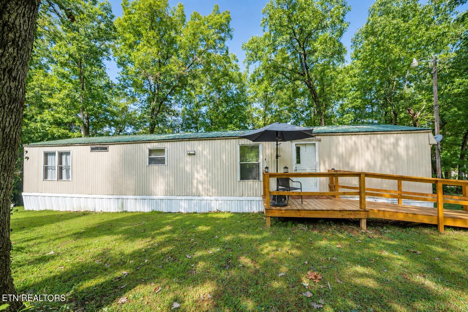 917 Nameoki Circle Property Photo 1