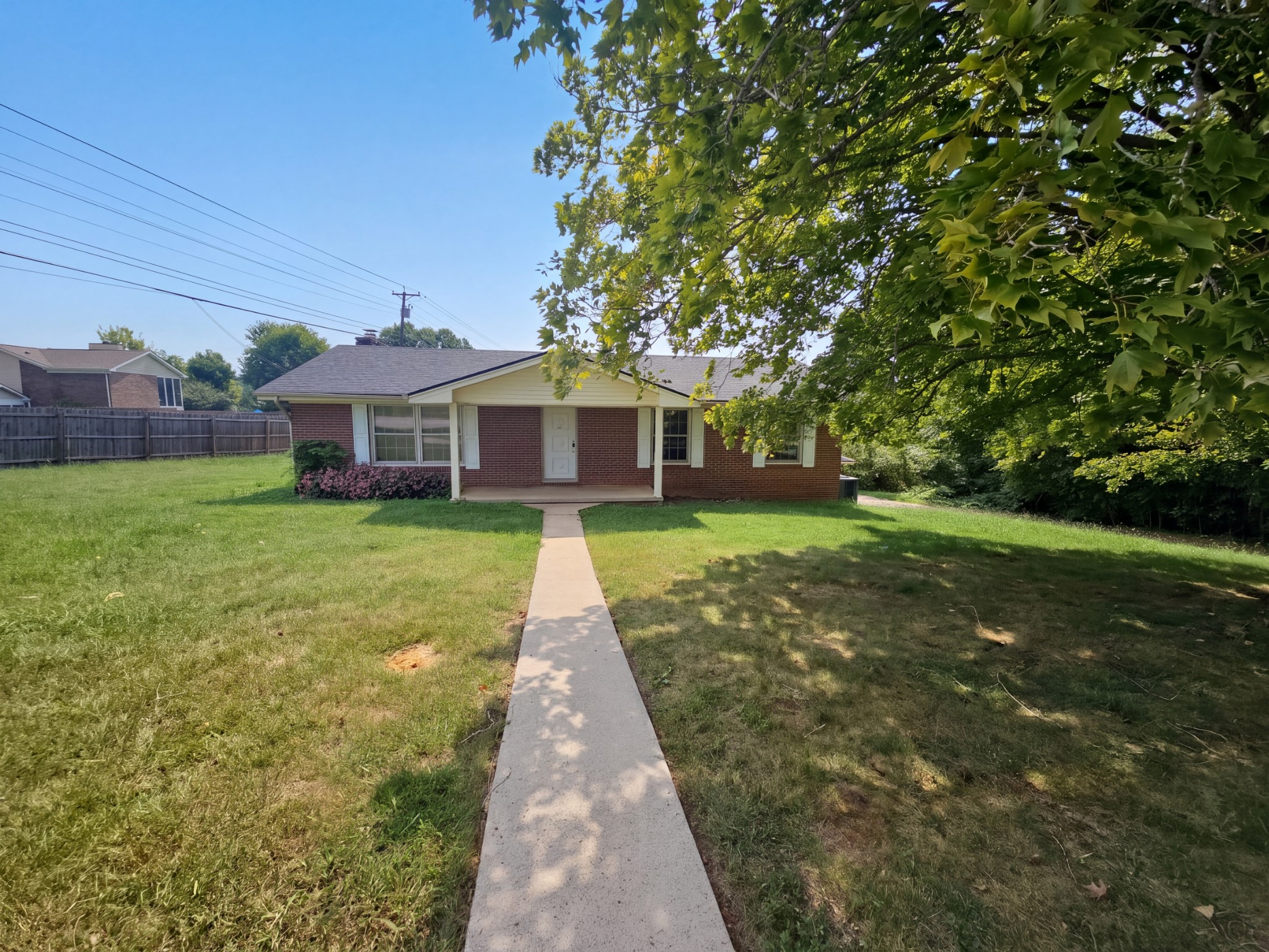 1001 Stanbery Cir Property Photo 1