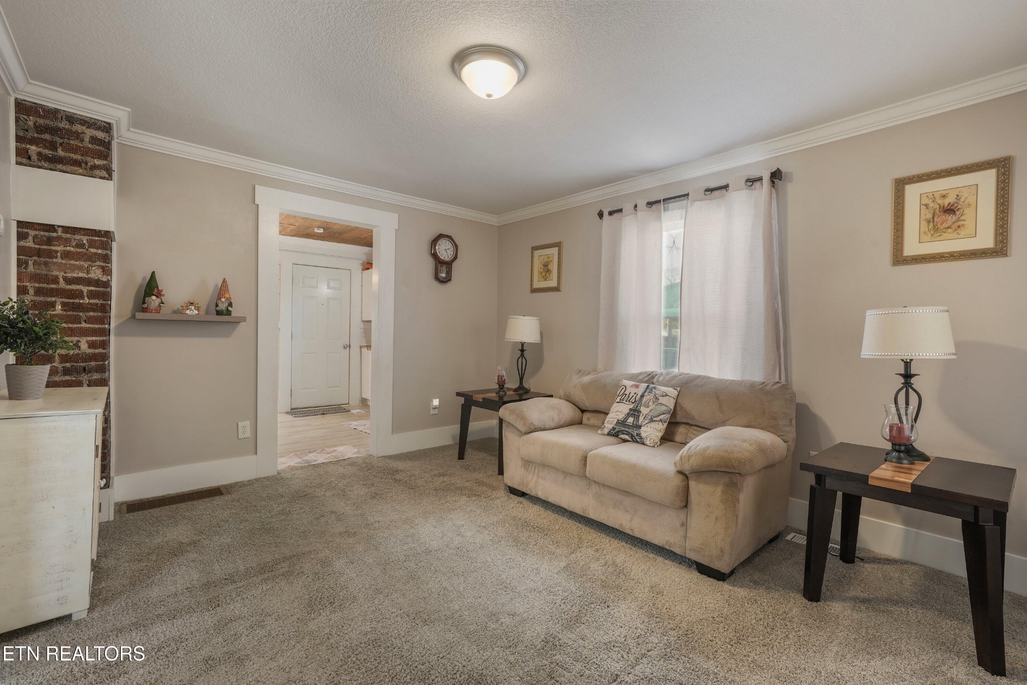 108 Mcginley St Property Photo 5