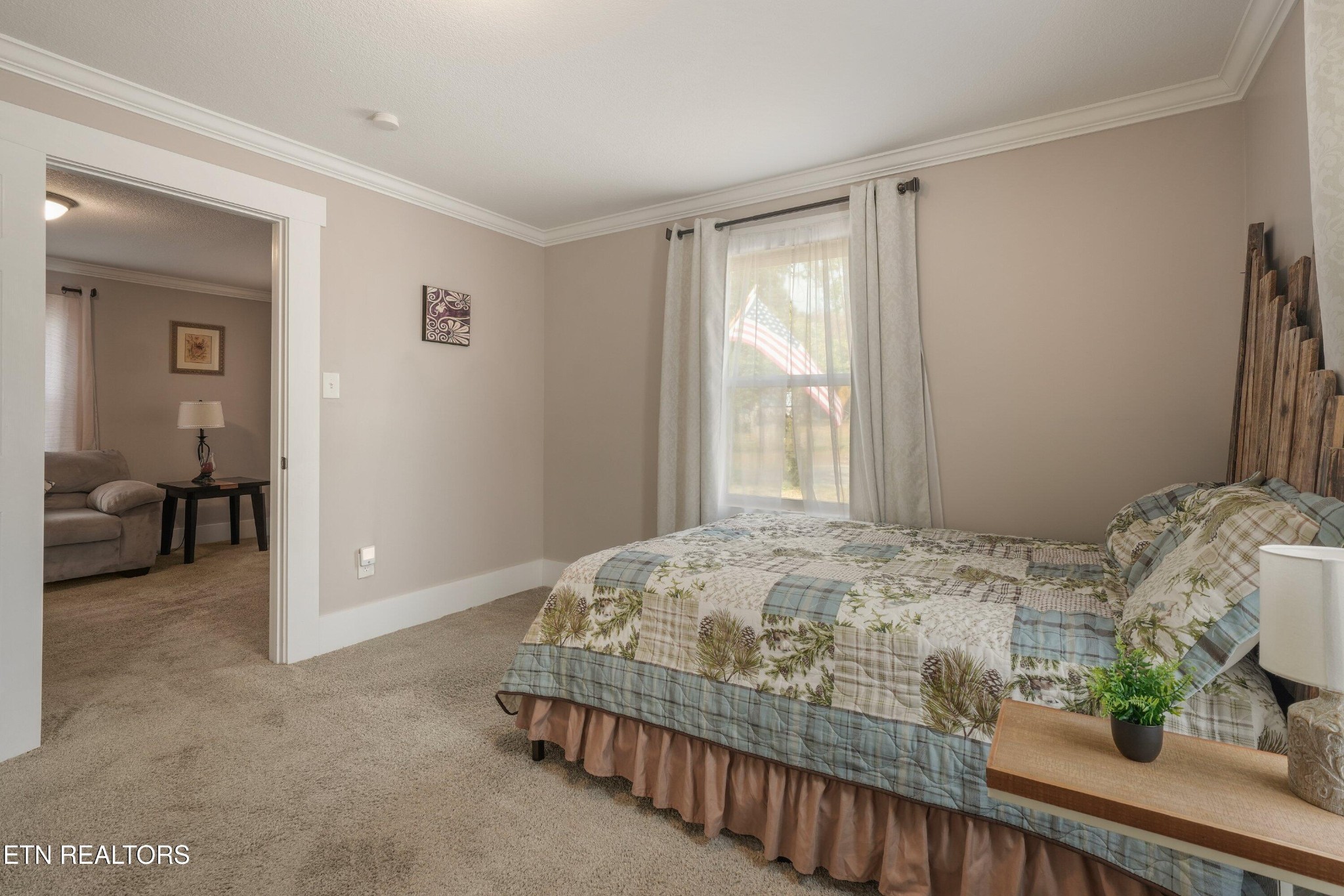 108 Mcginley St Property Photo 8