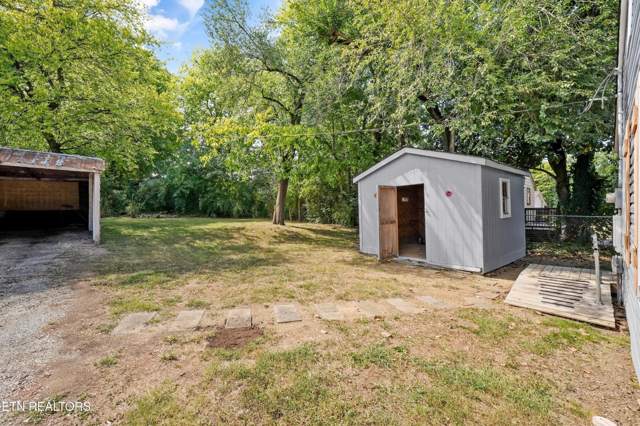 108 Mcginley St Property Photo 22