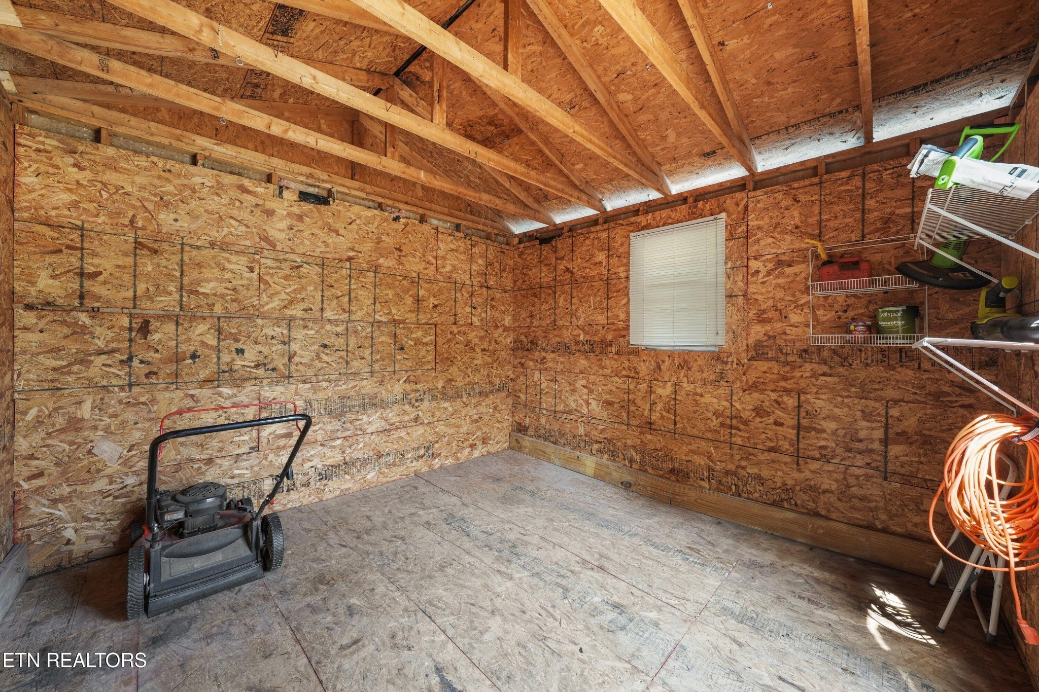 108 Mcginley St Property Photo 23