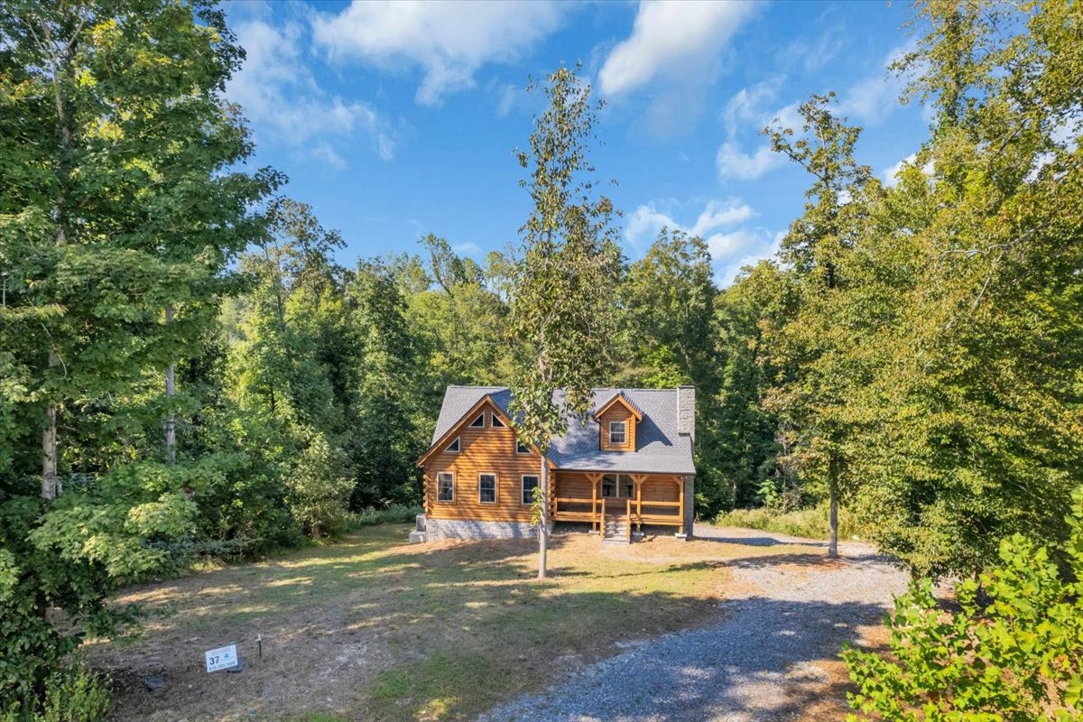 197 Peninsula Edge Property Photo 1