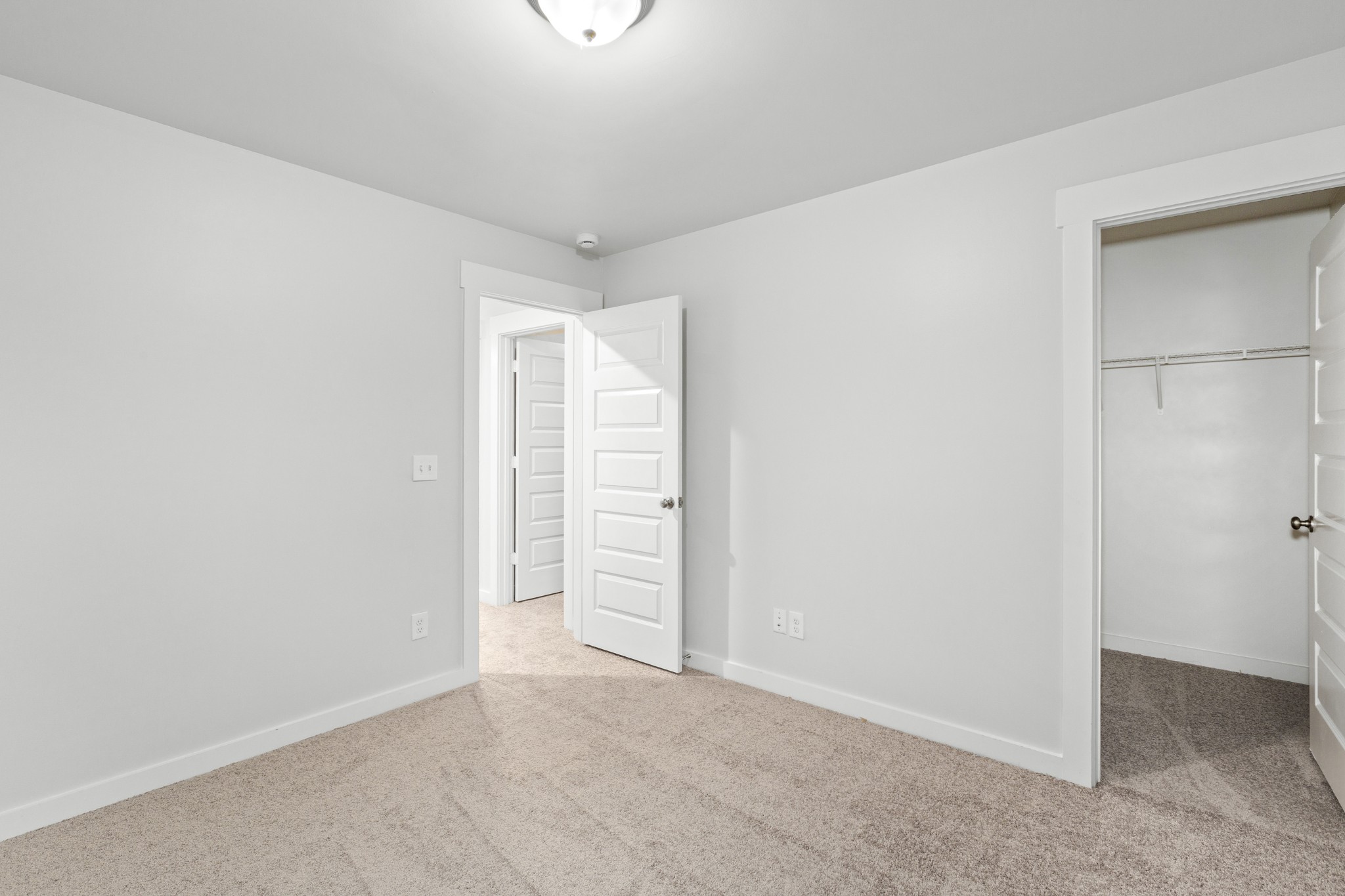 814 Yakima Way Property Photo 17