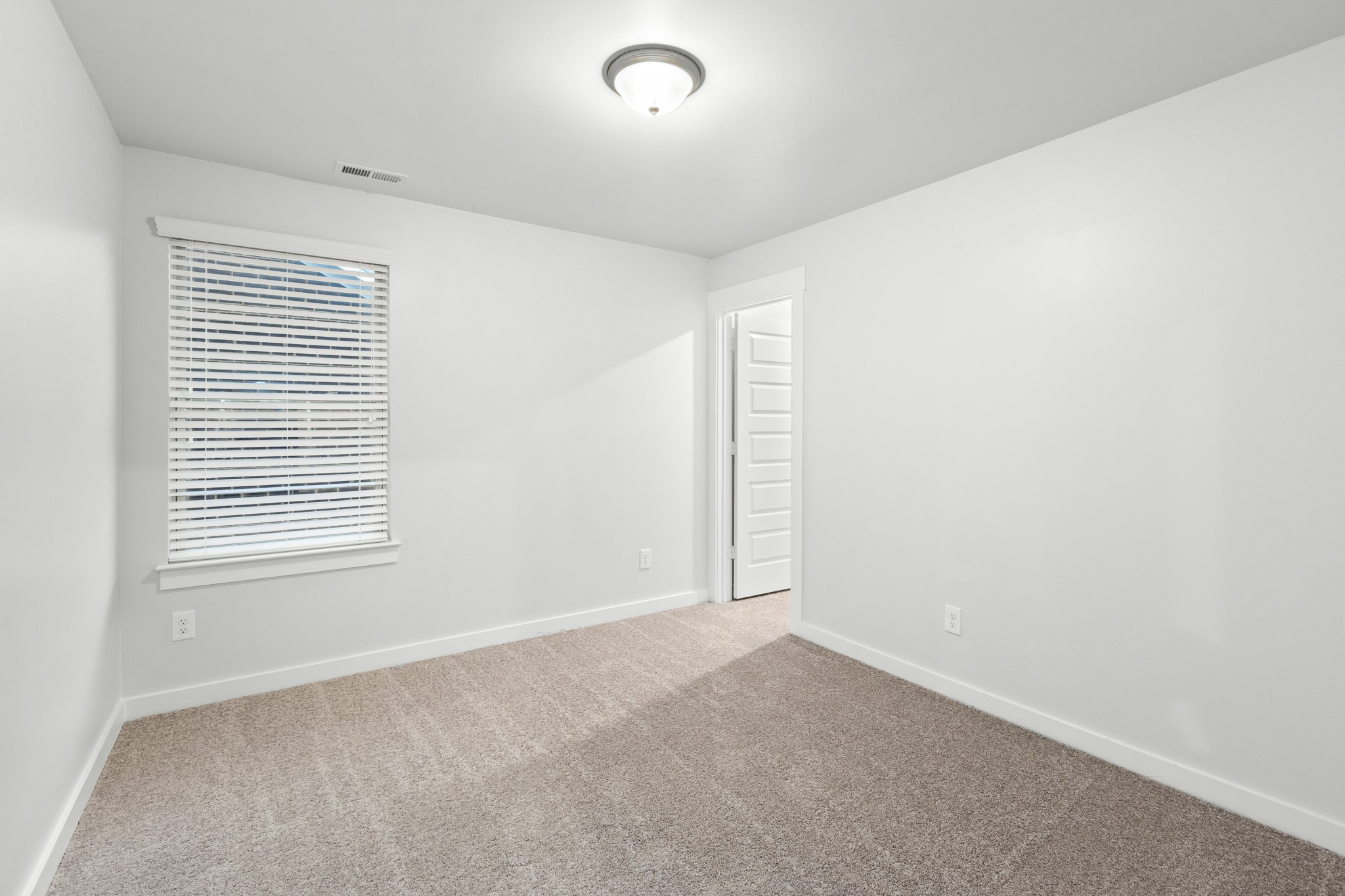 814 Yakima Way Property Photo 20