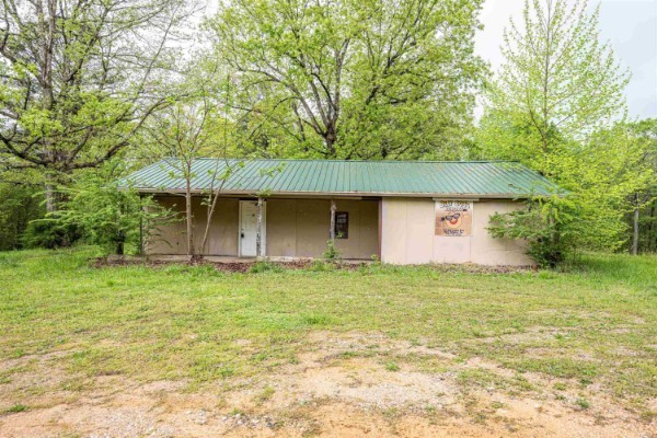 752 Bobs Landing Rd Property Photo 1