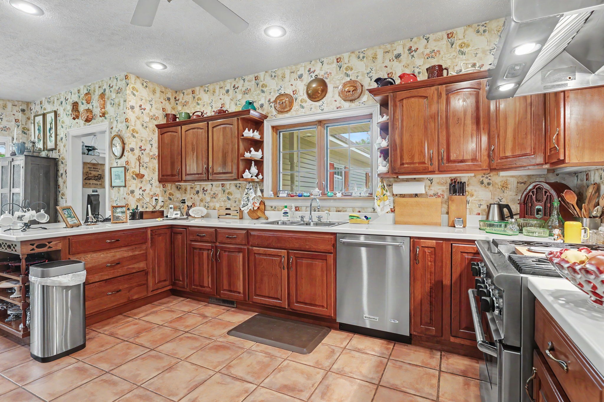 521 Ellis Ln Property Photo 11