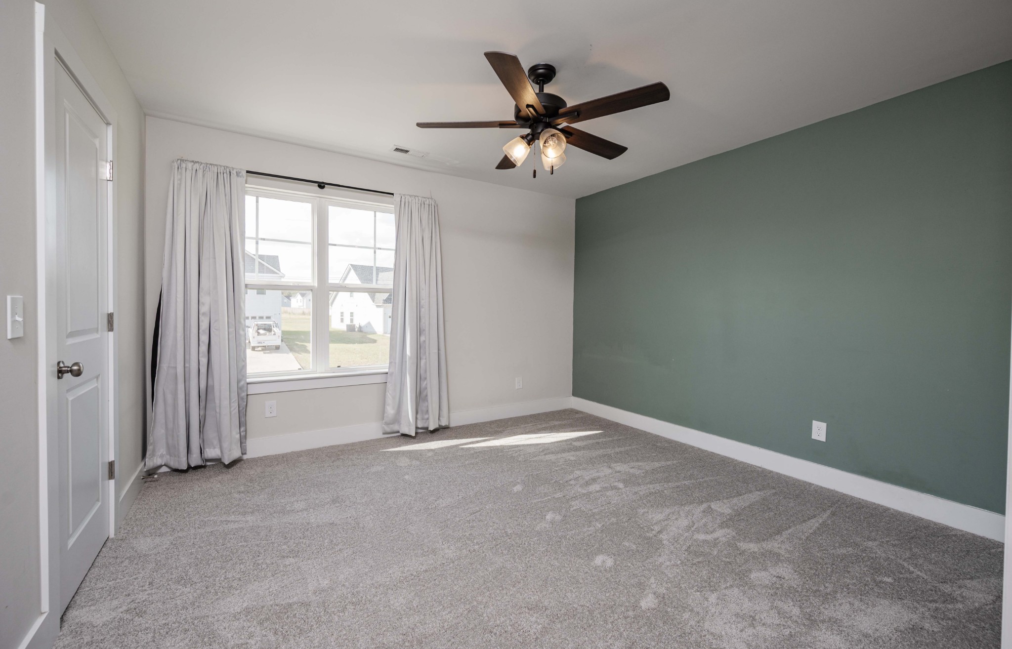 938 Kalu Dr Property Photo 25