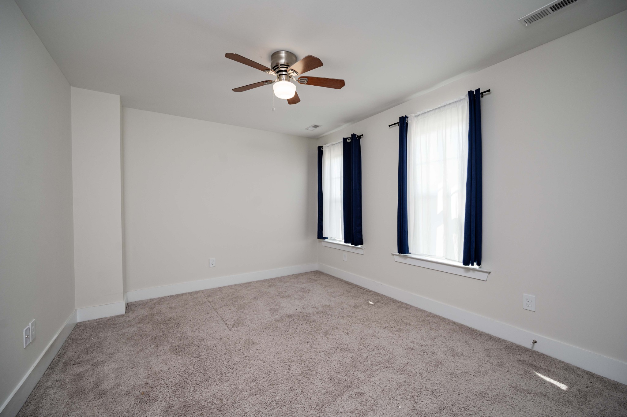 938 Kalu Dr Property Photo 27